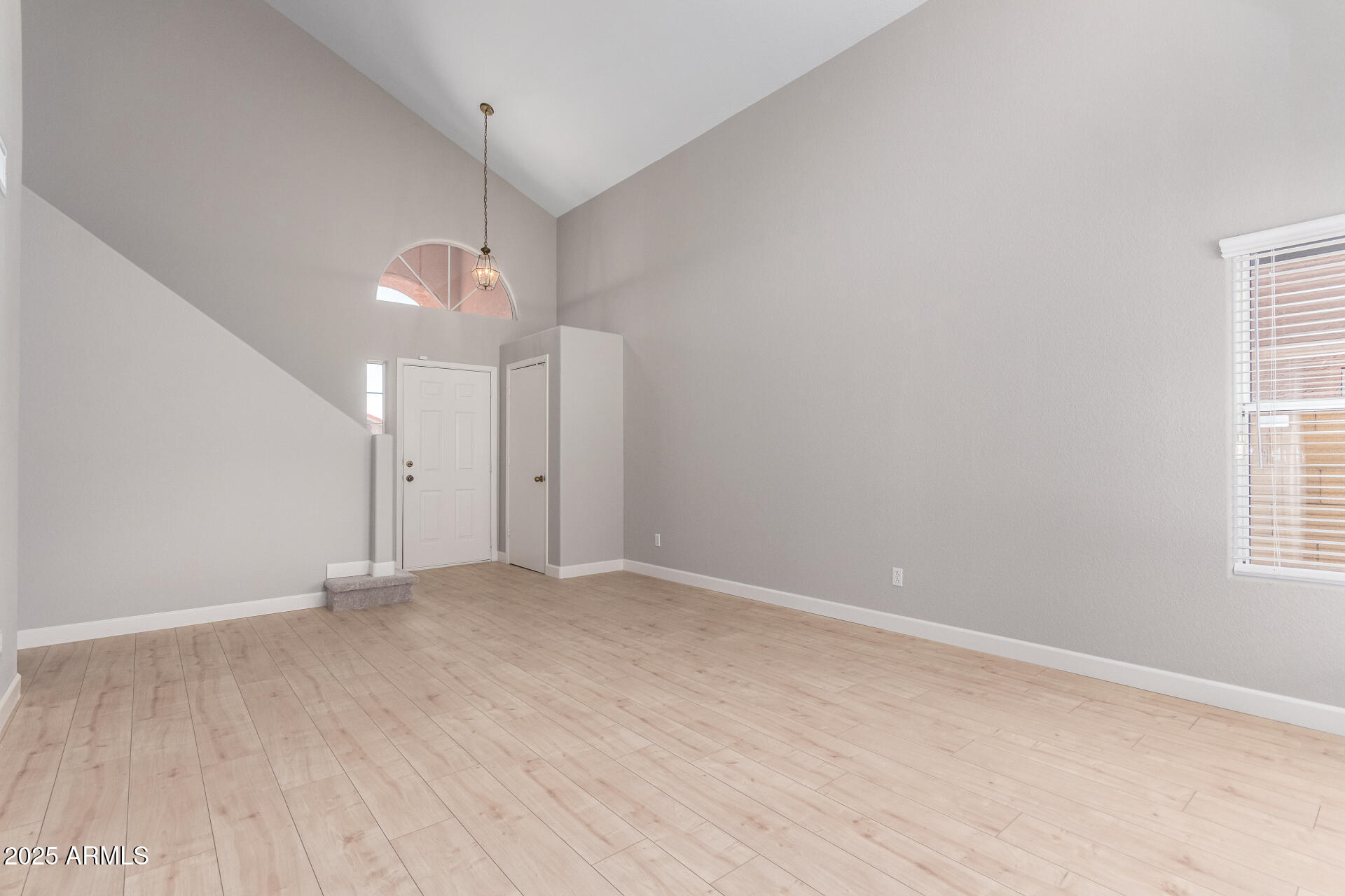 4714 E ANGELA Drive