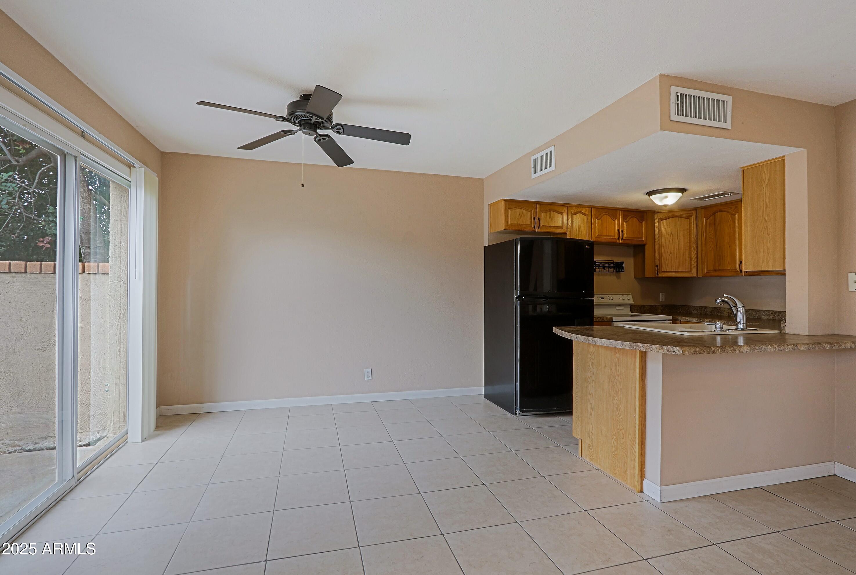 17056 E CALLE DEL ORO Drive, B