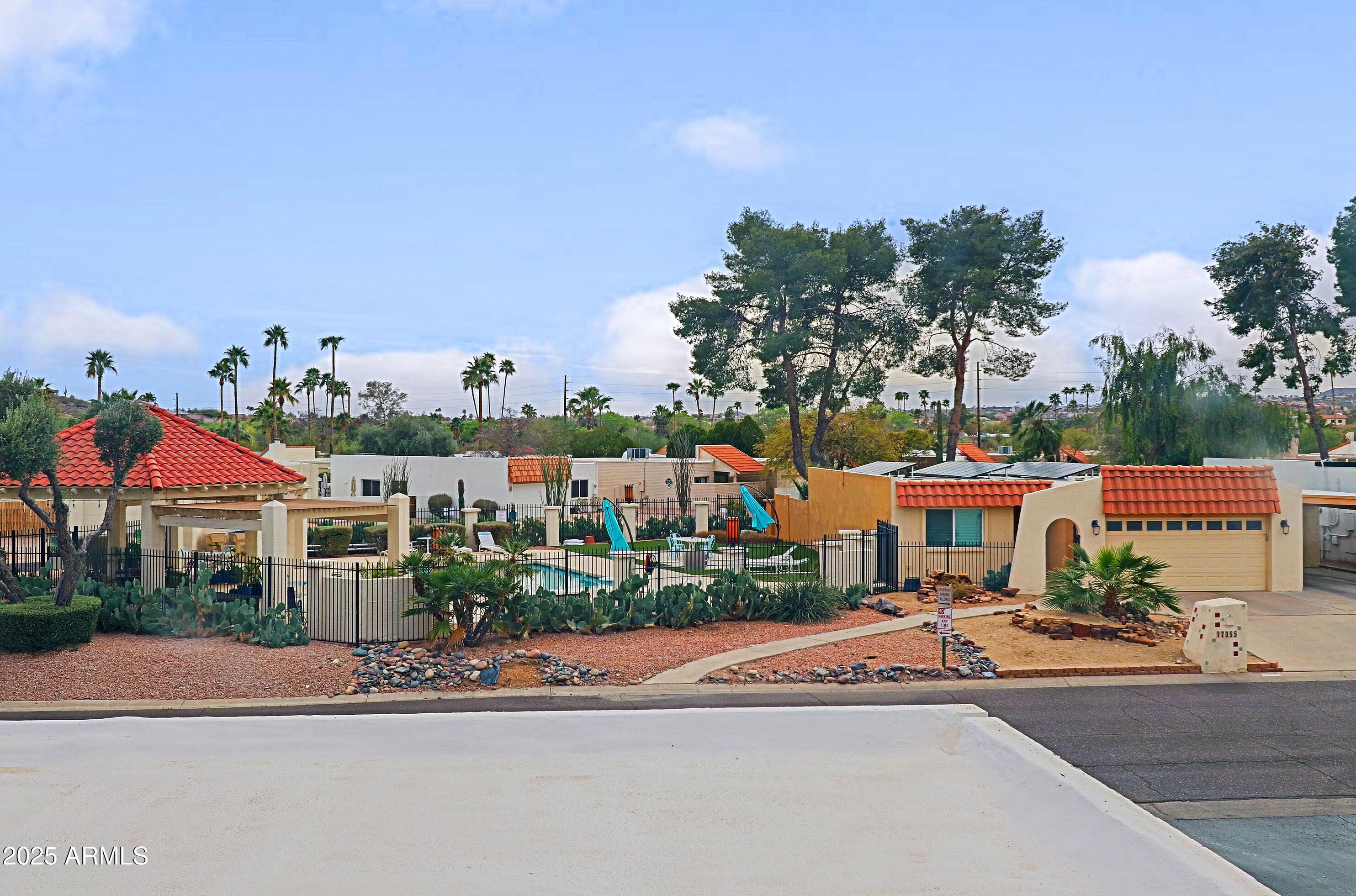 17056 E CALLE DEL ORO Drive, B