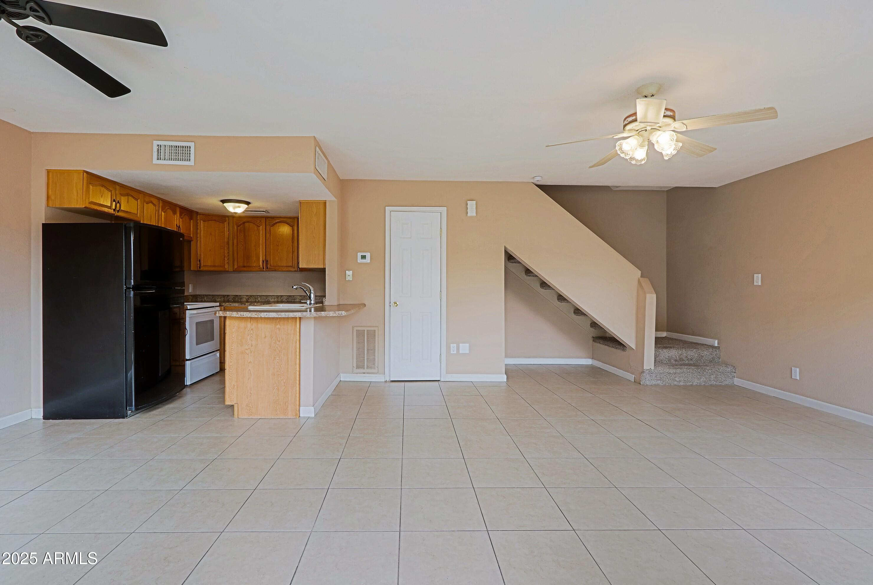 17056 E CALLE DEL ORO Drive, B