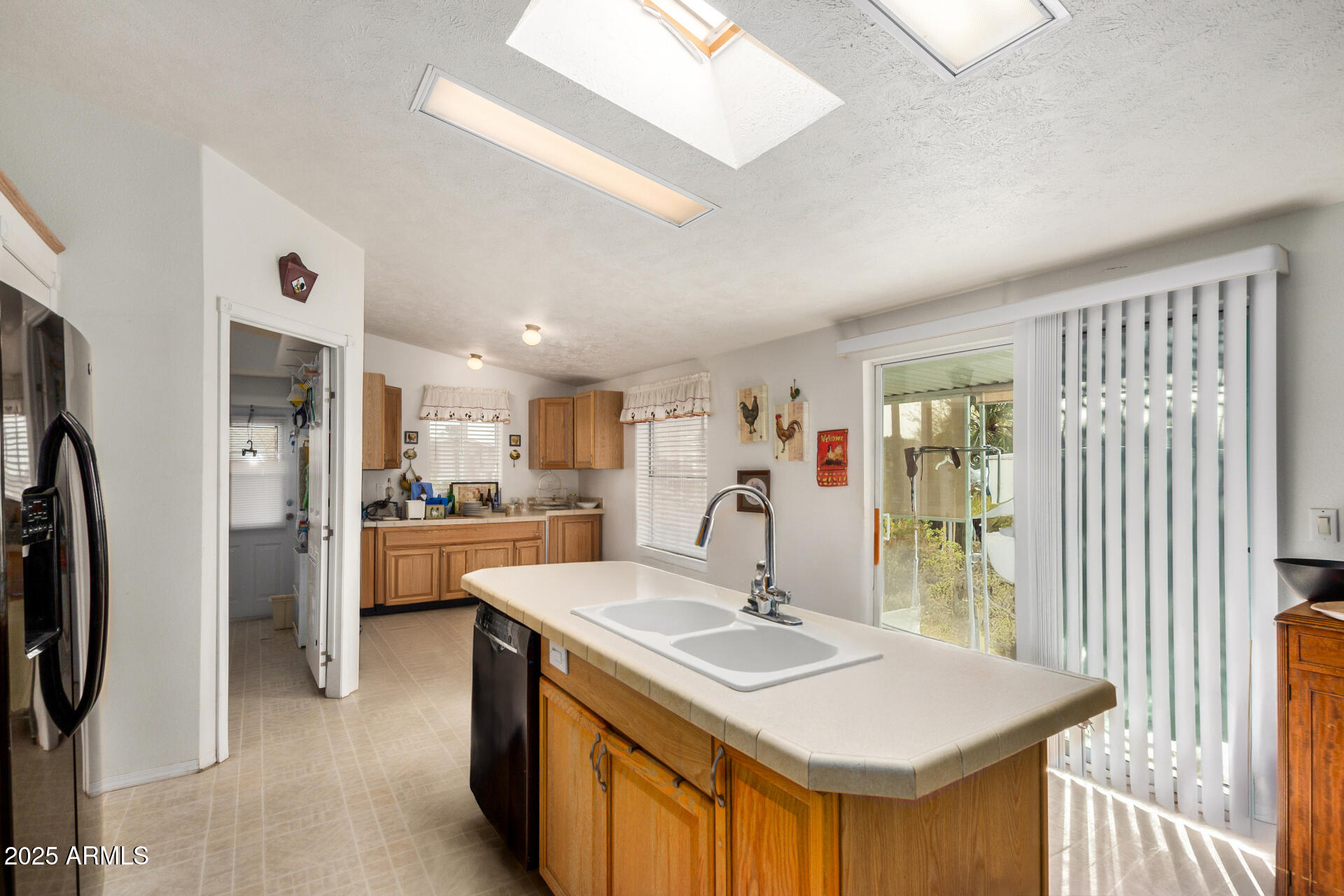 516 N PINYON Drive