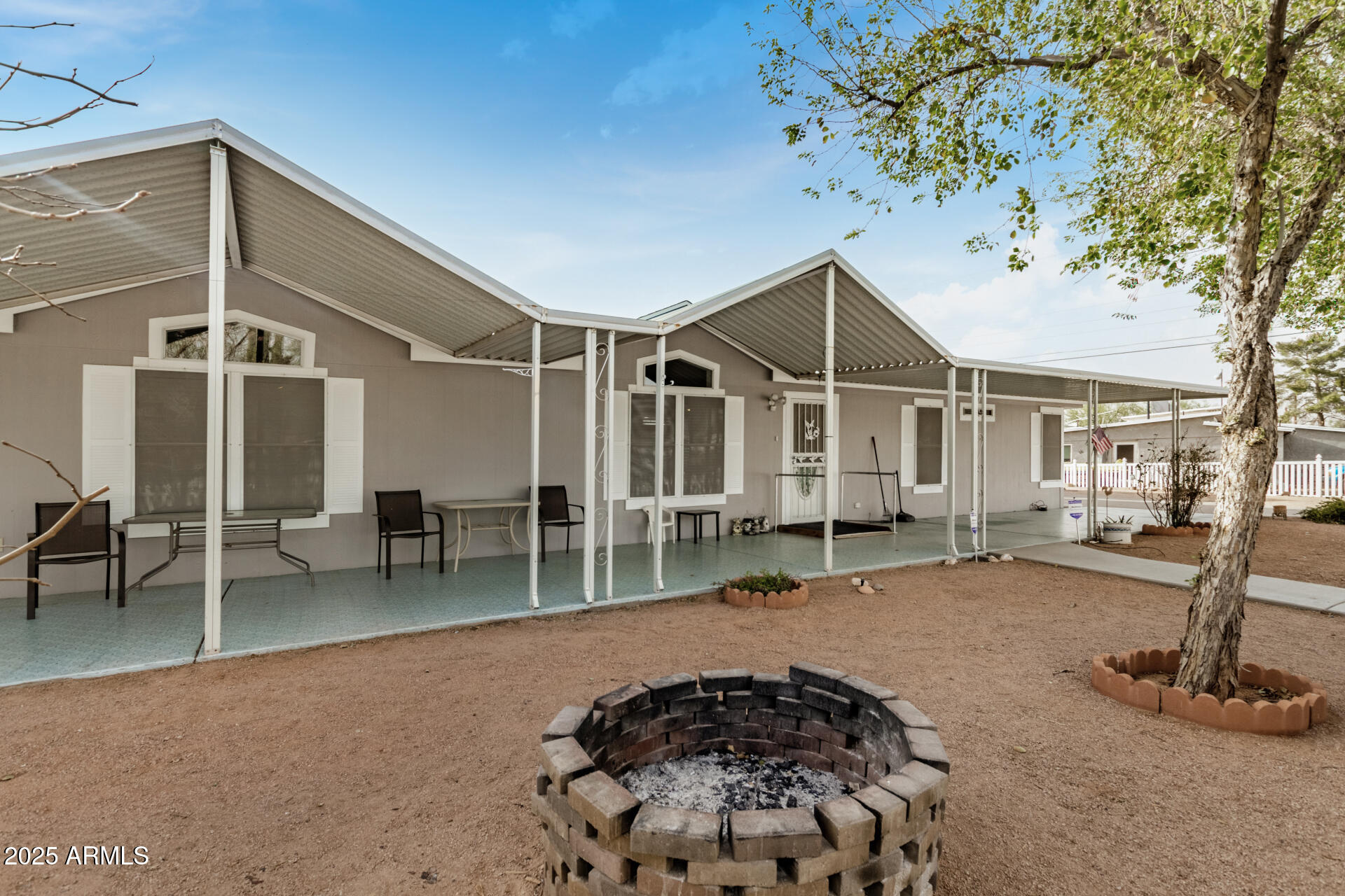516 N PINYON Drive