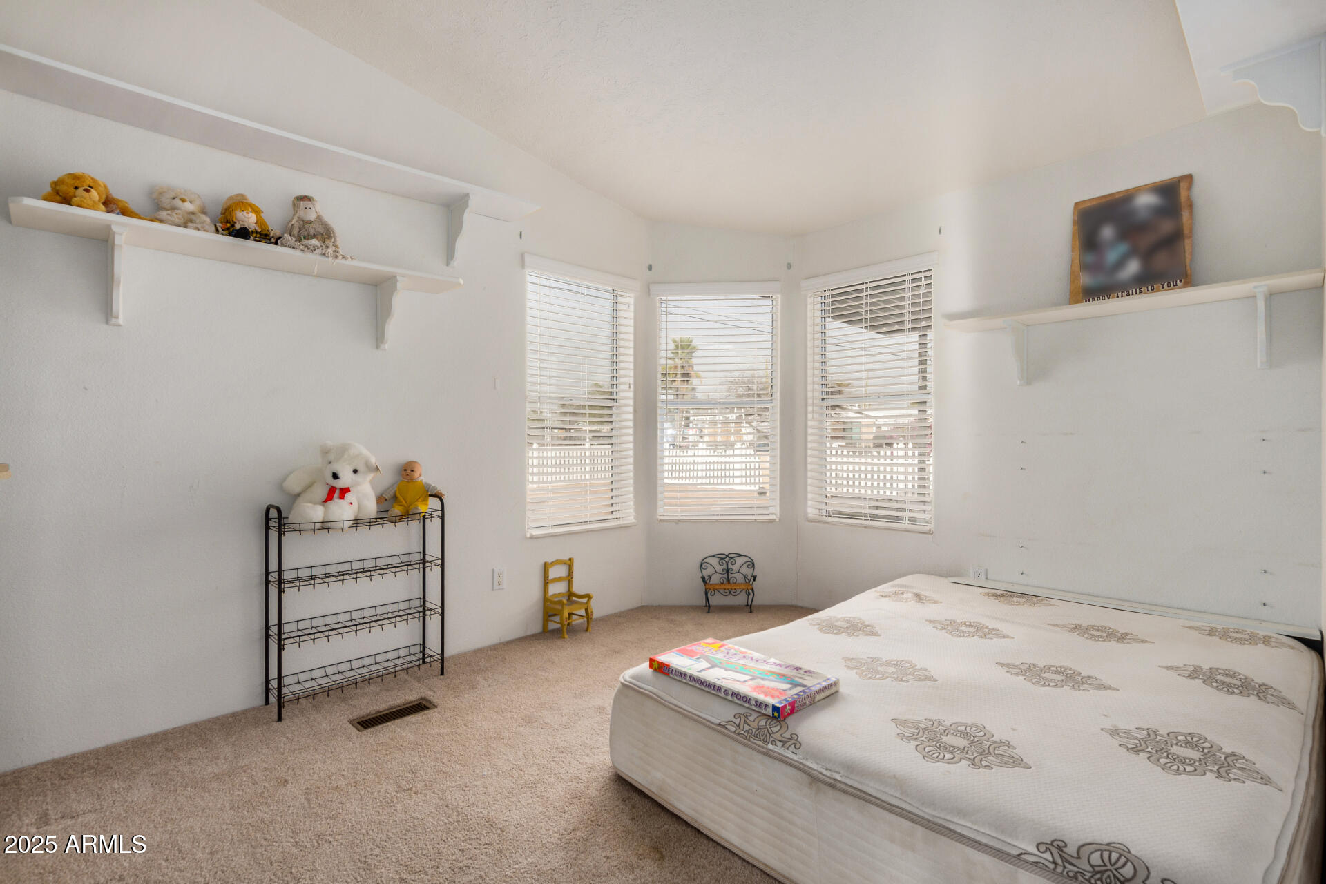 516 N PINYON Drive