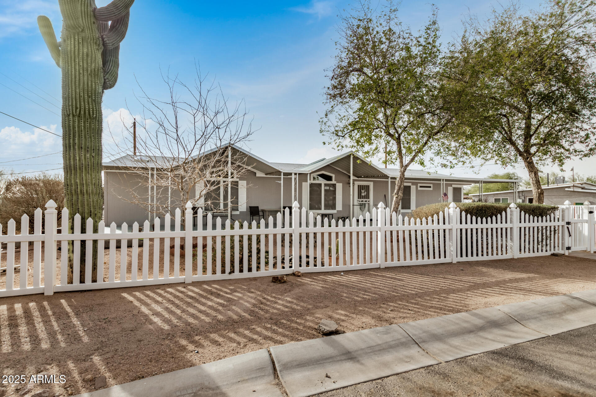 516 N PINYON Drive