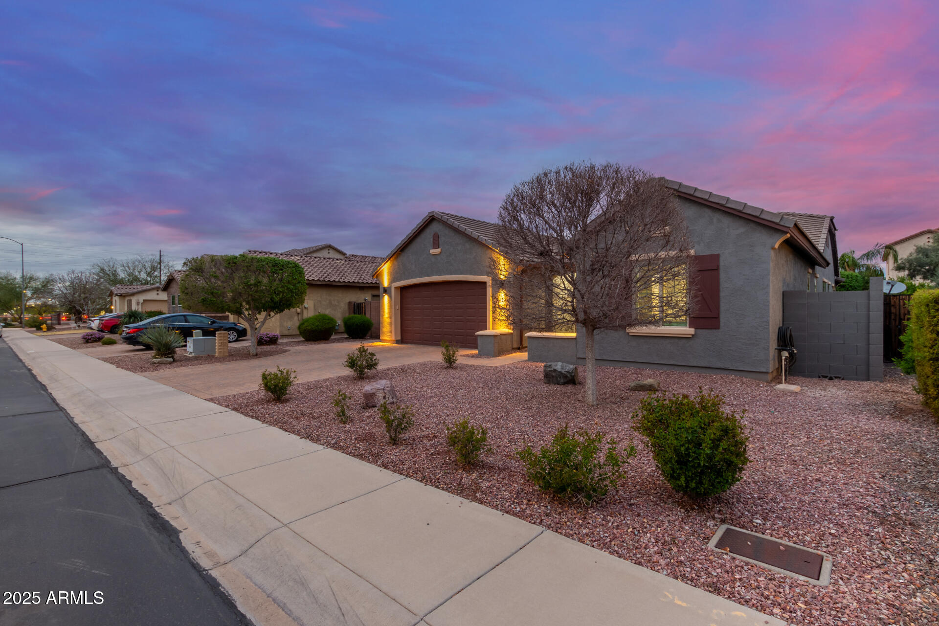 10822 E RAMBLEWOOD Circle