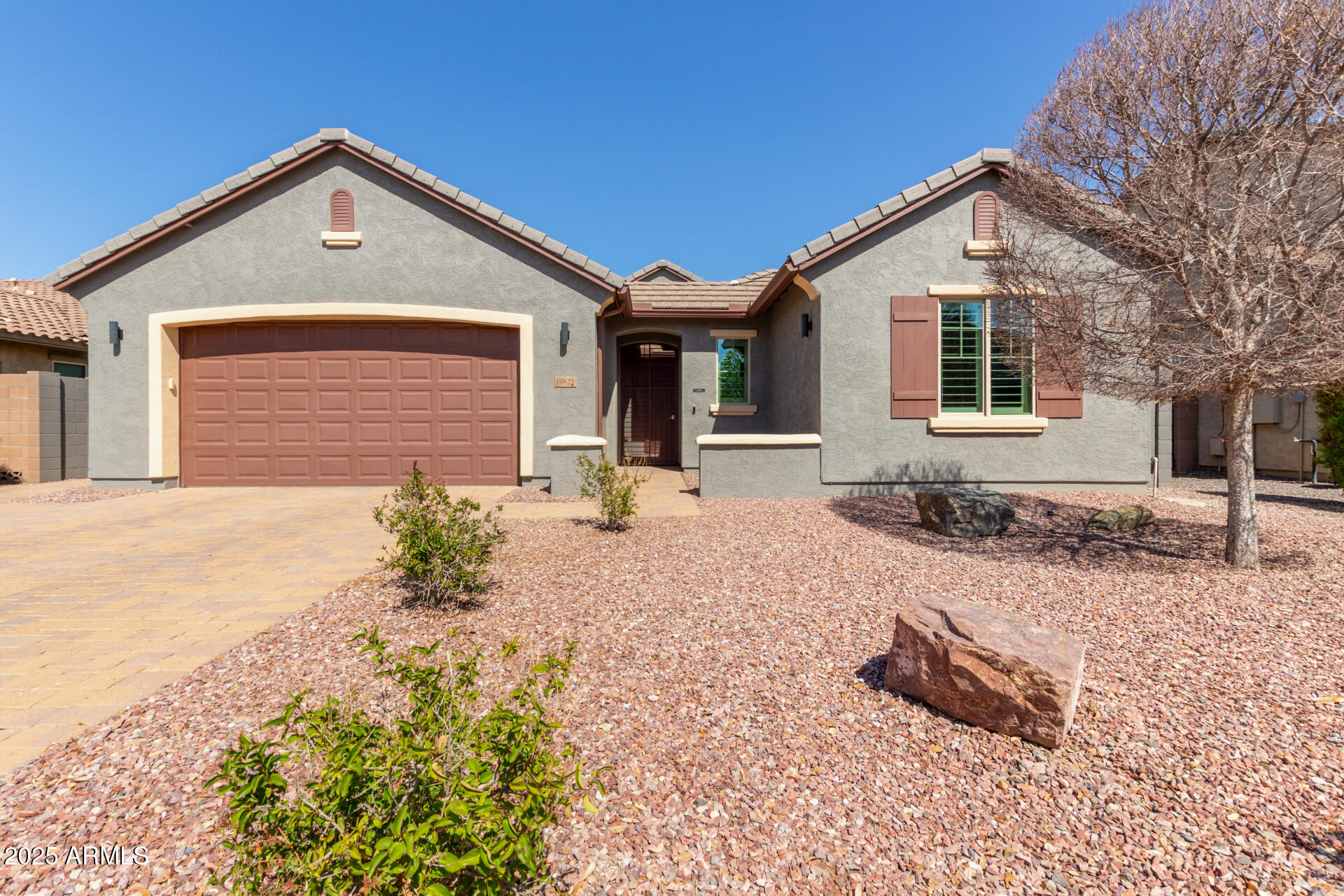 10822 E RAMBLEWOOD Circle