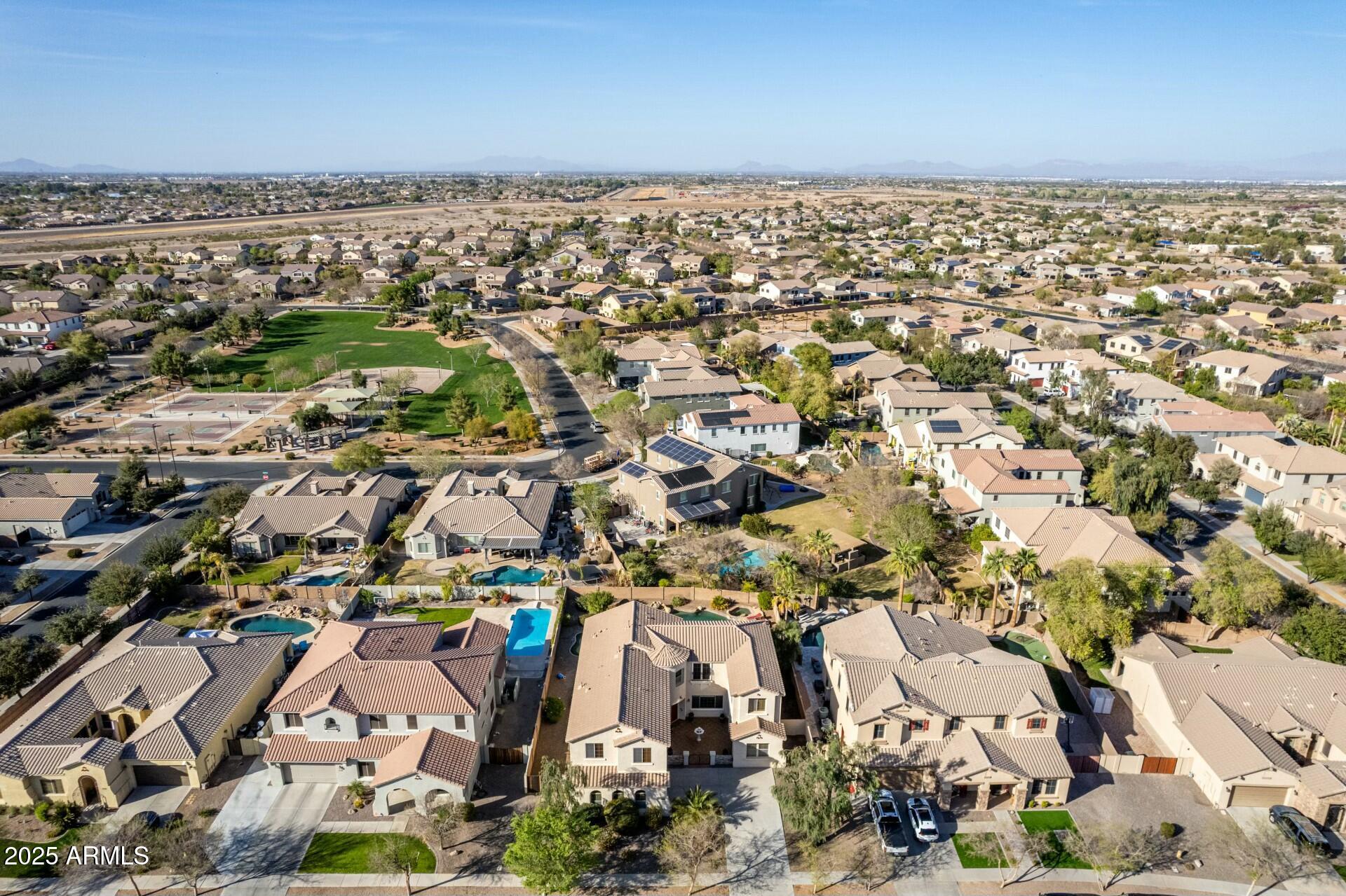 2830 E JANELLE Way