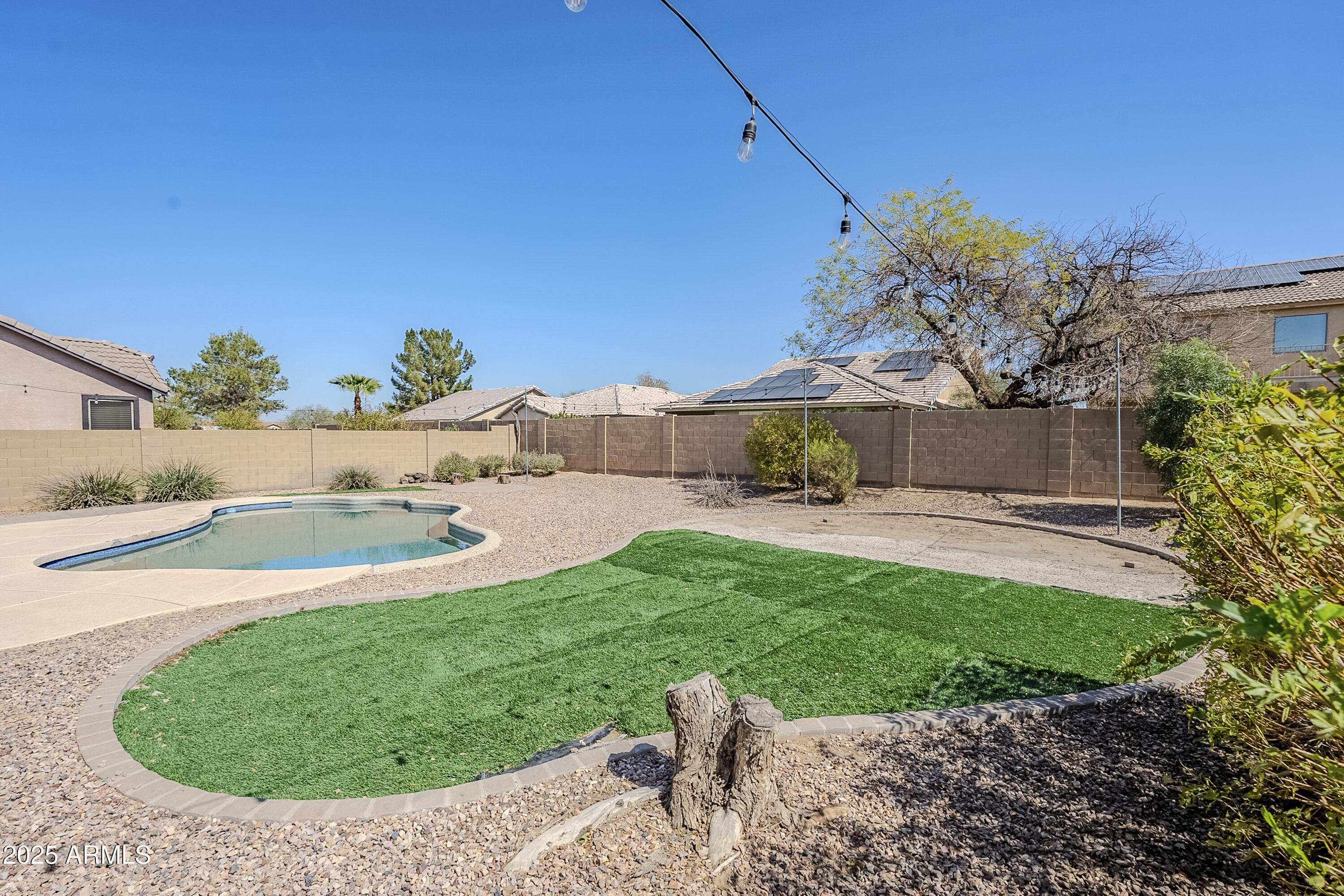 6615 S 25TH Drive