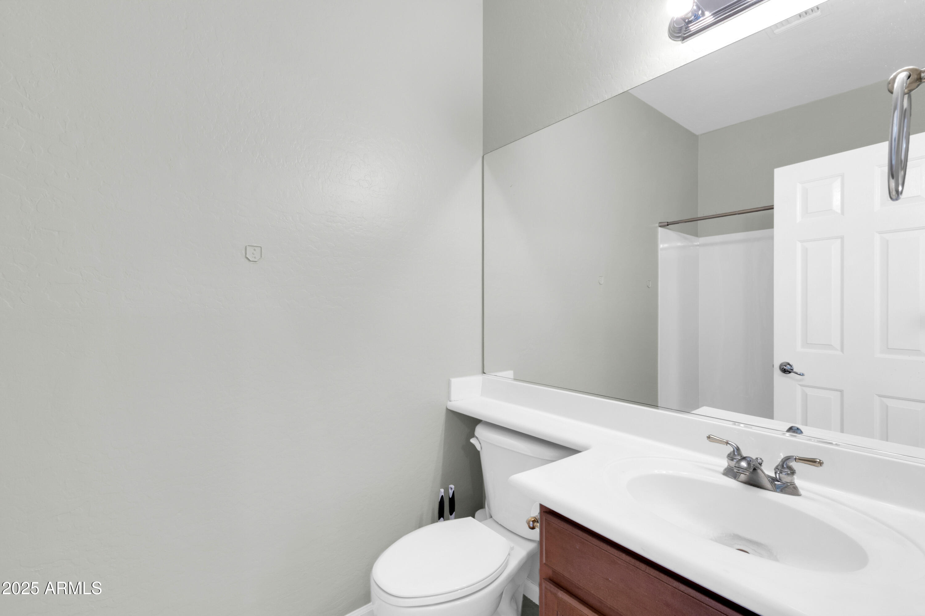 18544 E CALEDONIA Drive