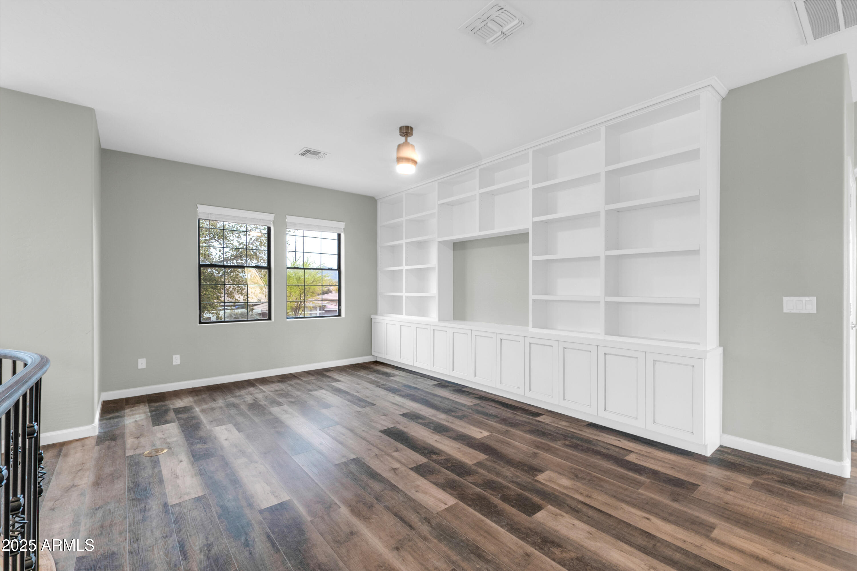 18544 E CALEDONIA Drive