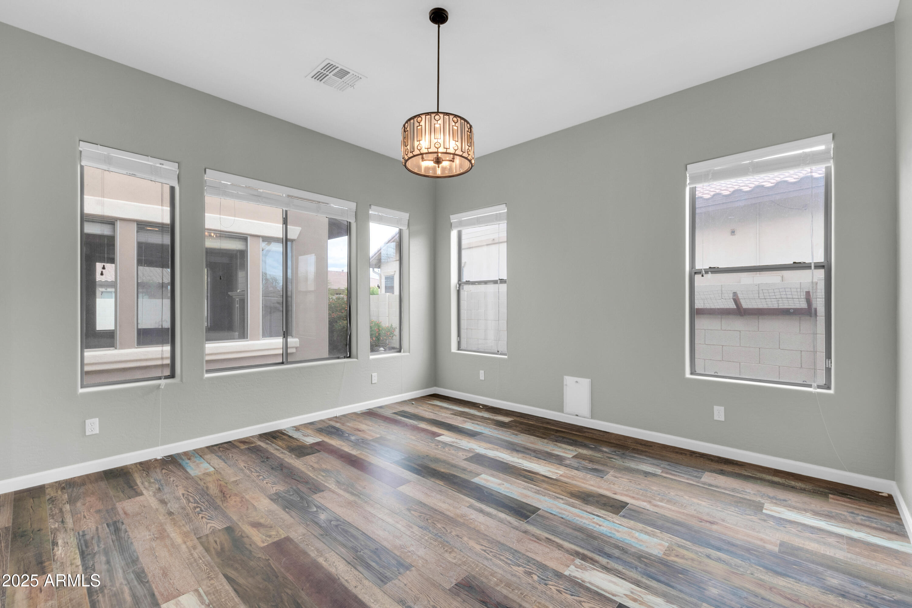 18544 E CALEDONIA Drive