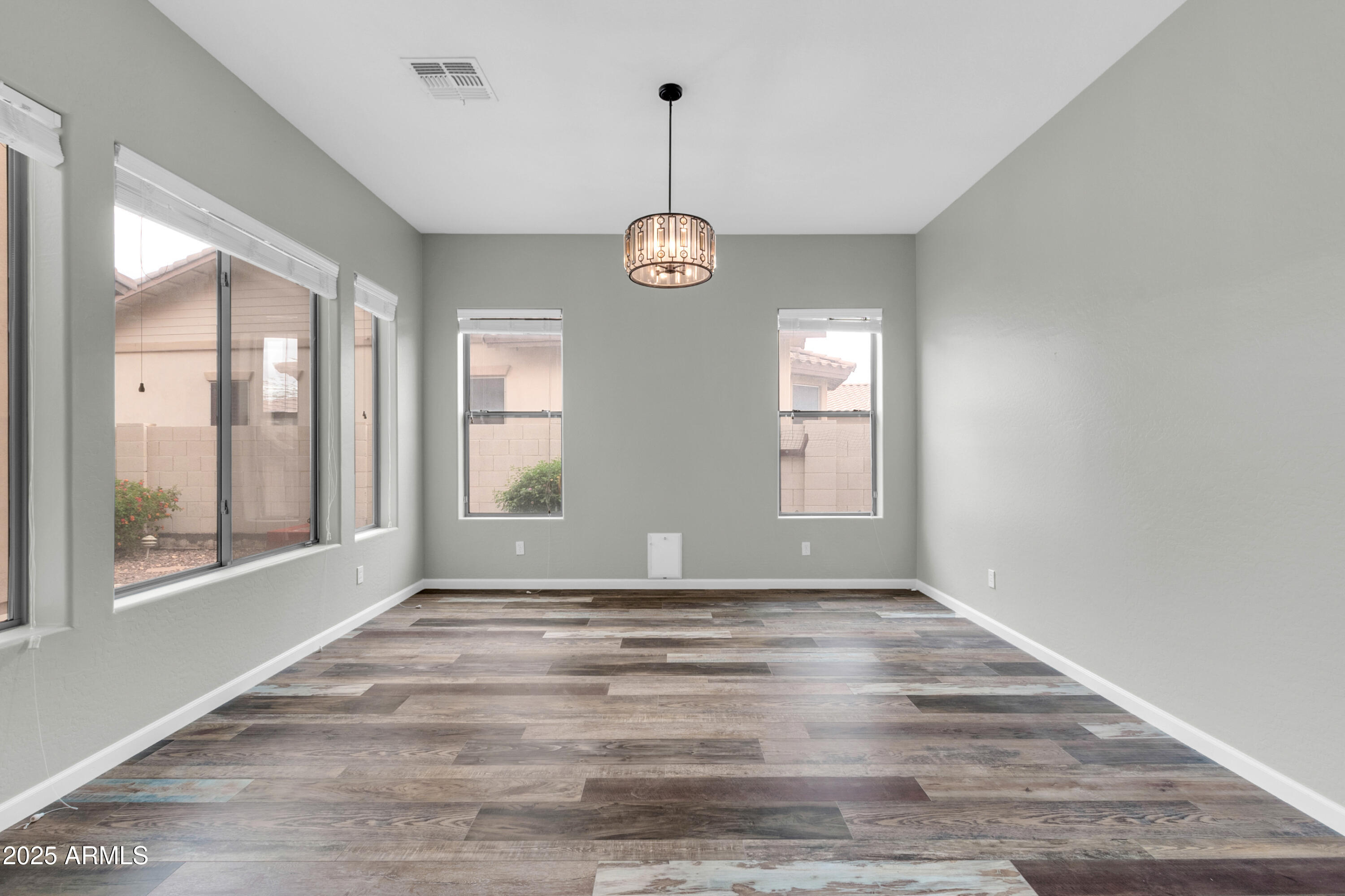 18544 E CALEDONIA Drive