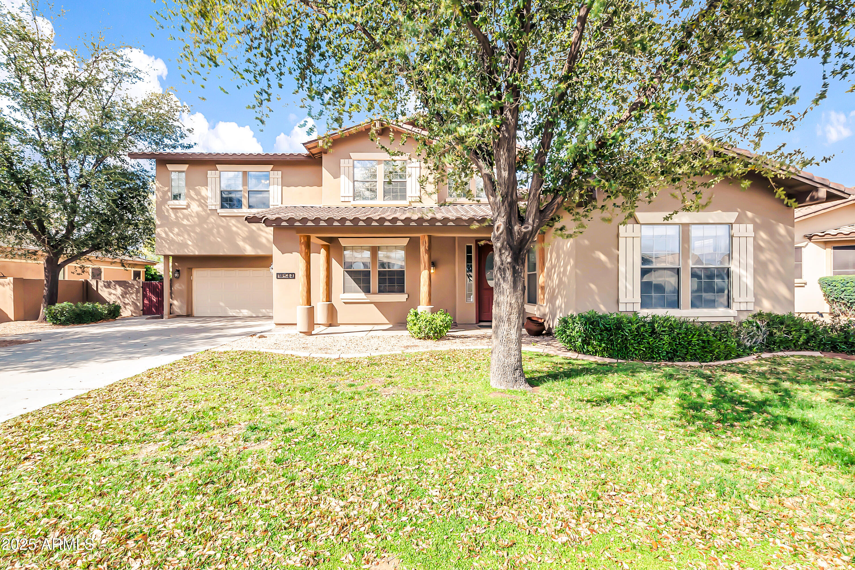 18544 E CALEDONIA Drive