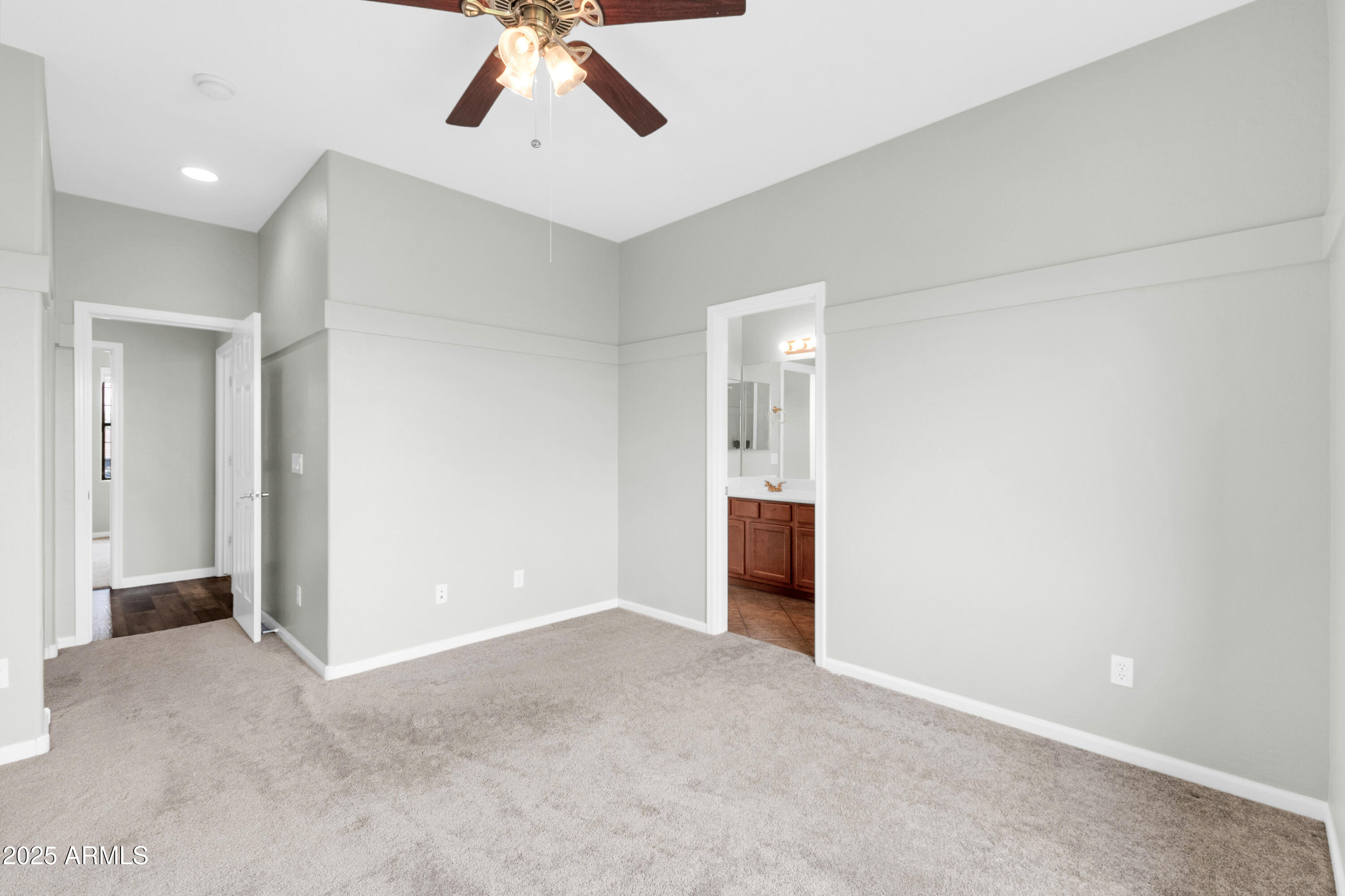 18544 E CALEDONIA Drive