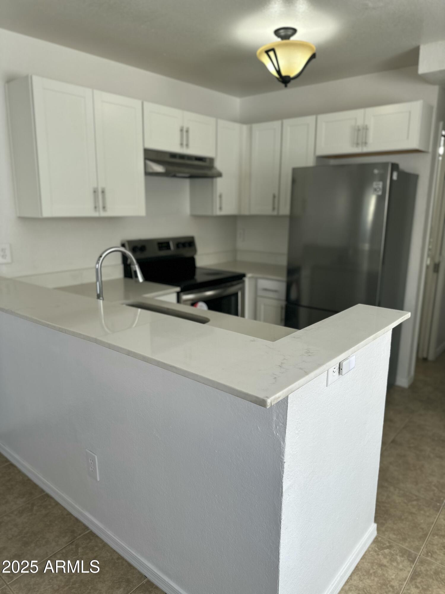 510 N Alma School Road, 259