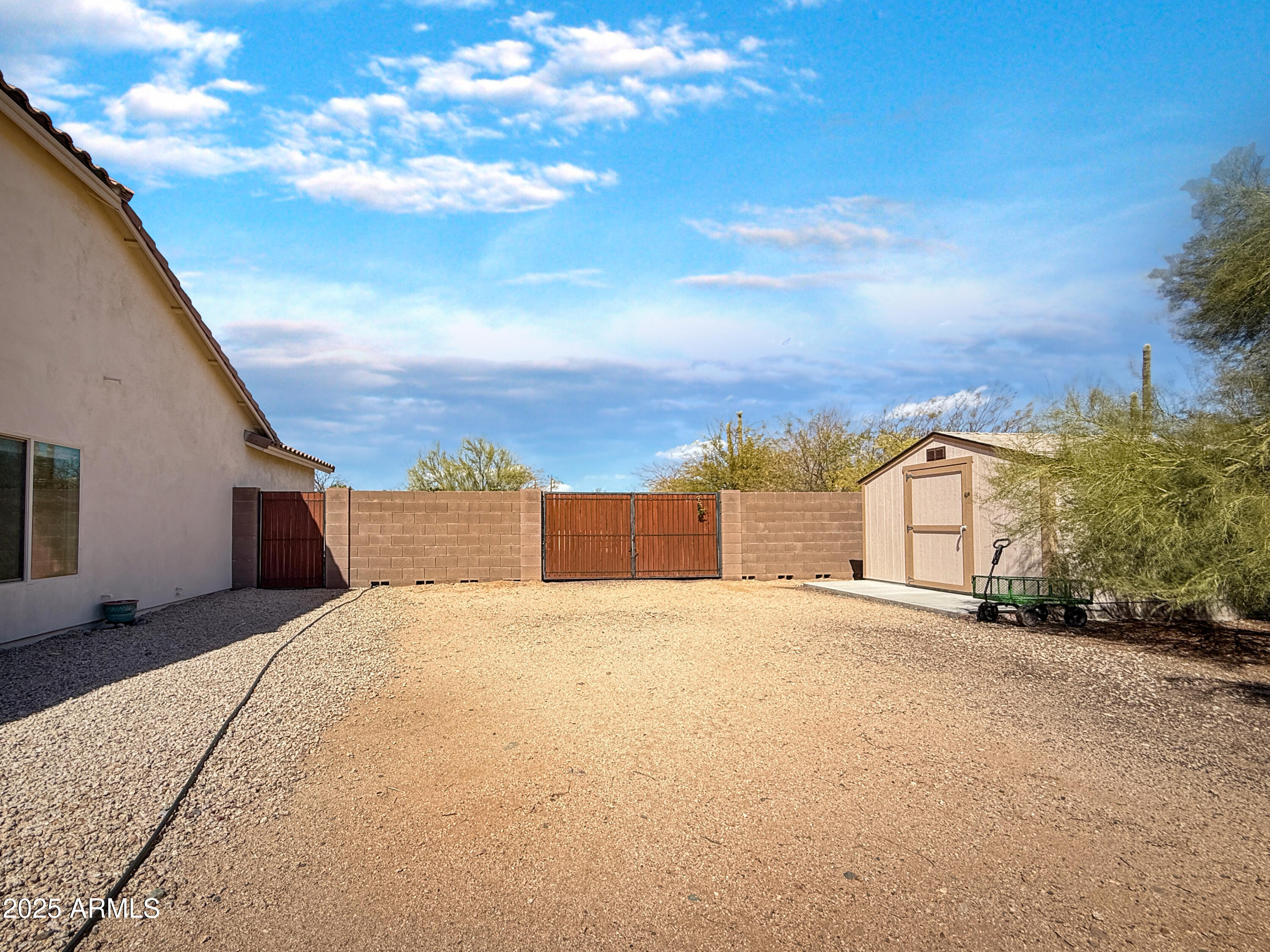 4329 E ASHLER HILLS Drive