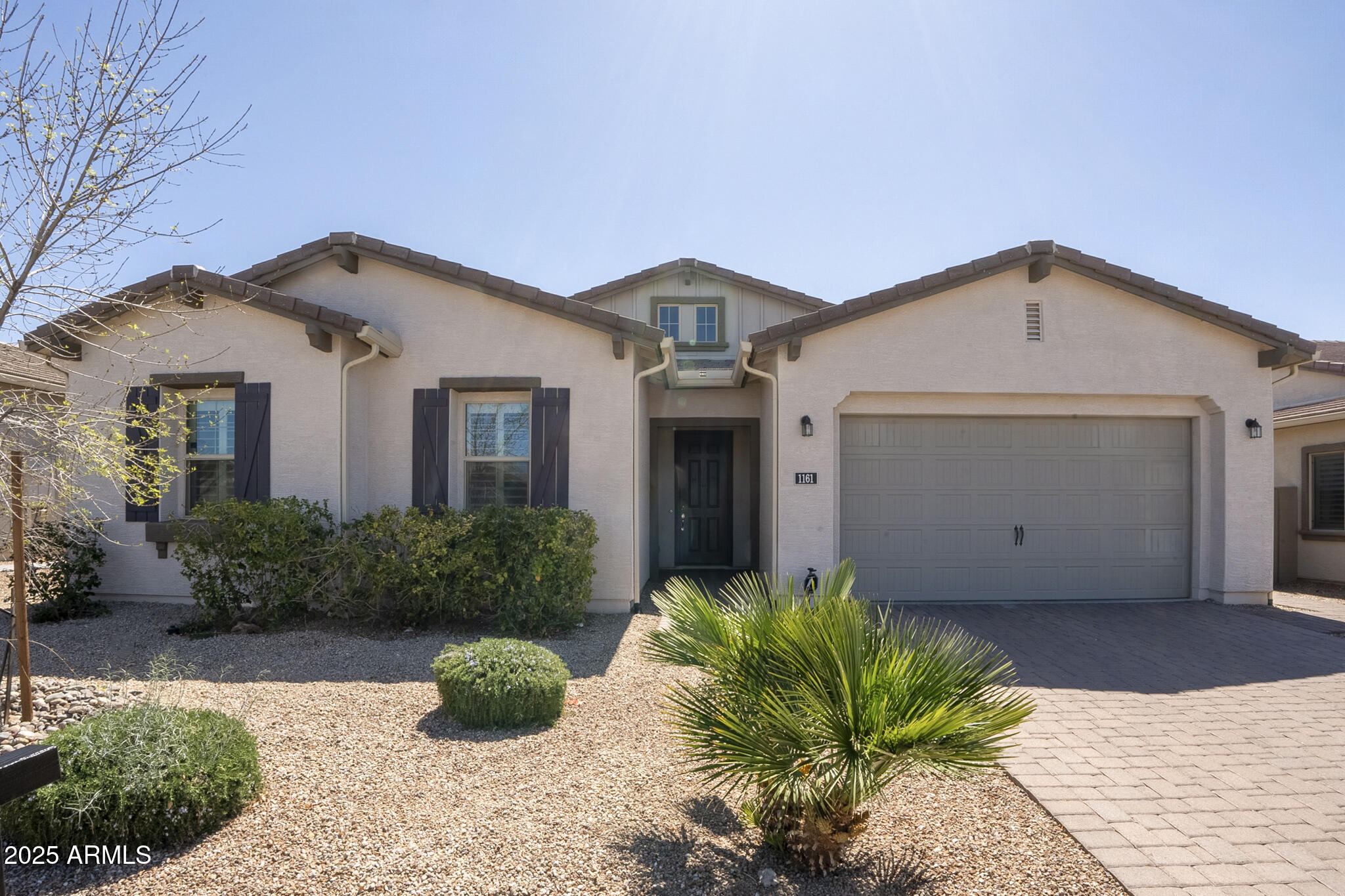1161 E HOLLAND PARK Drive