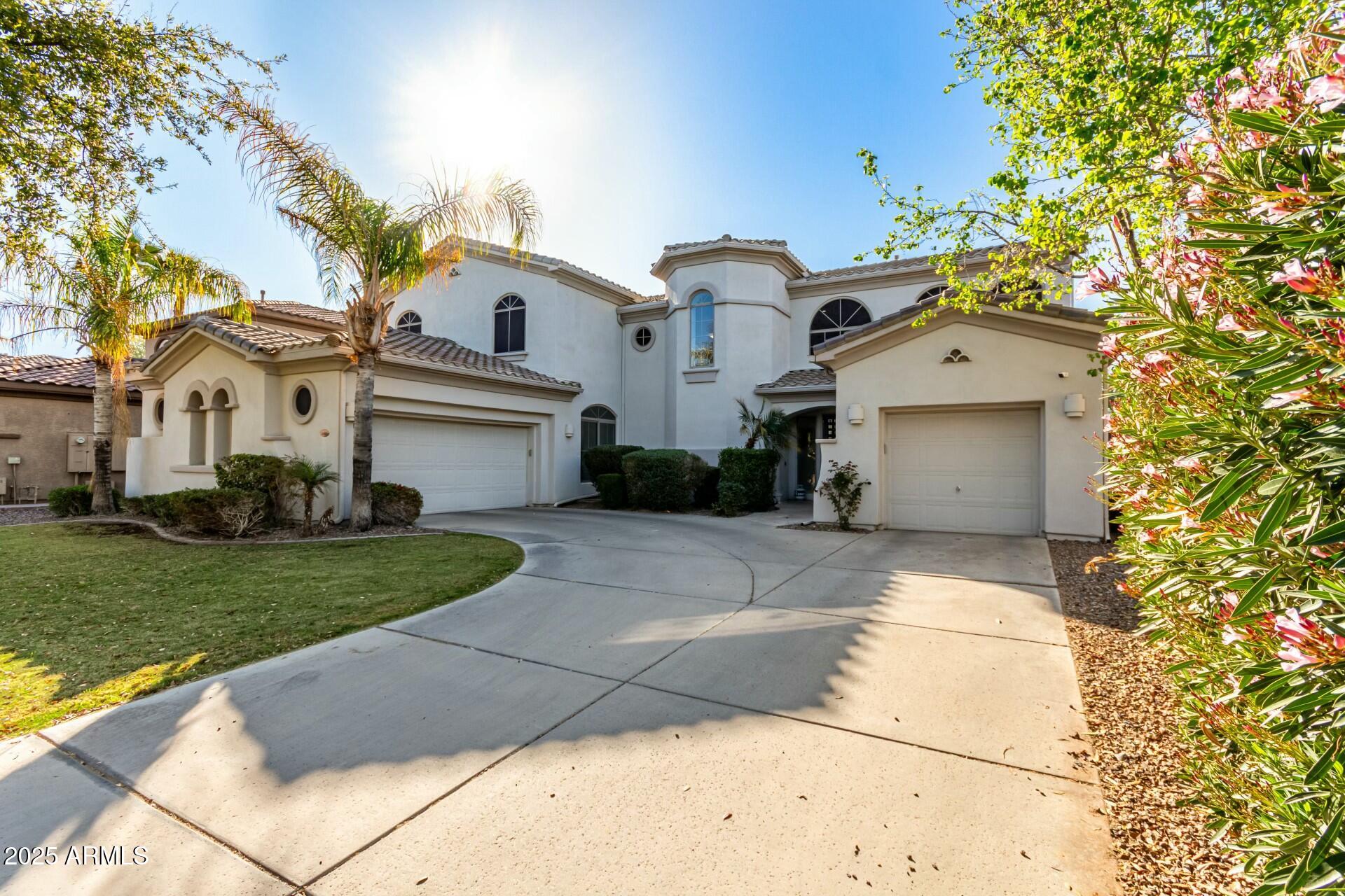 4497 E CARRIAGE Way
