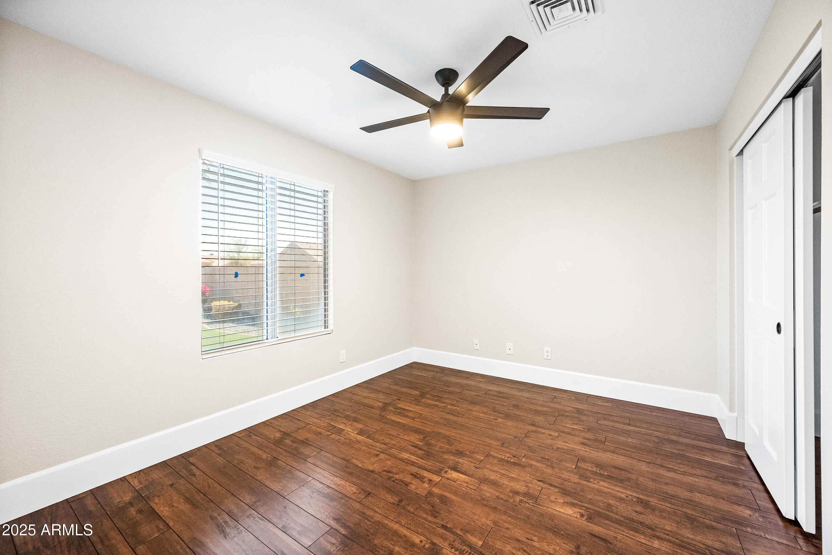 4027 E GOLDFINCH GATE Lane