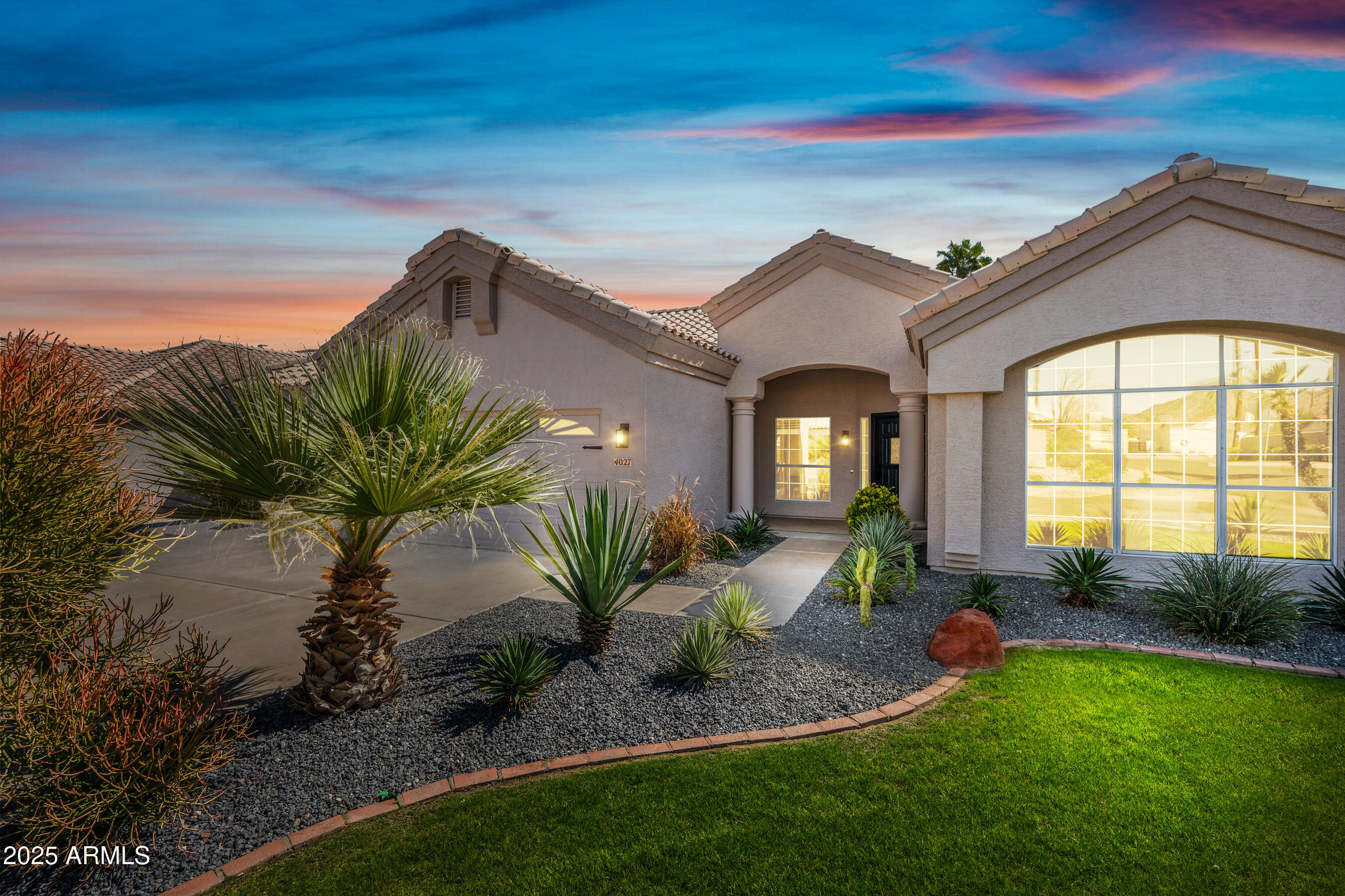 4027 E GOLDFINCH GATE Lane
