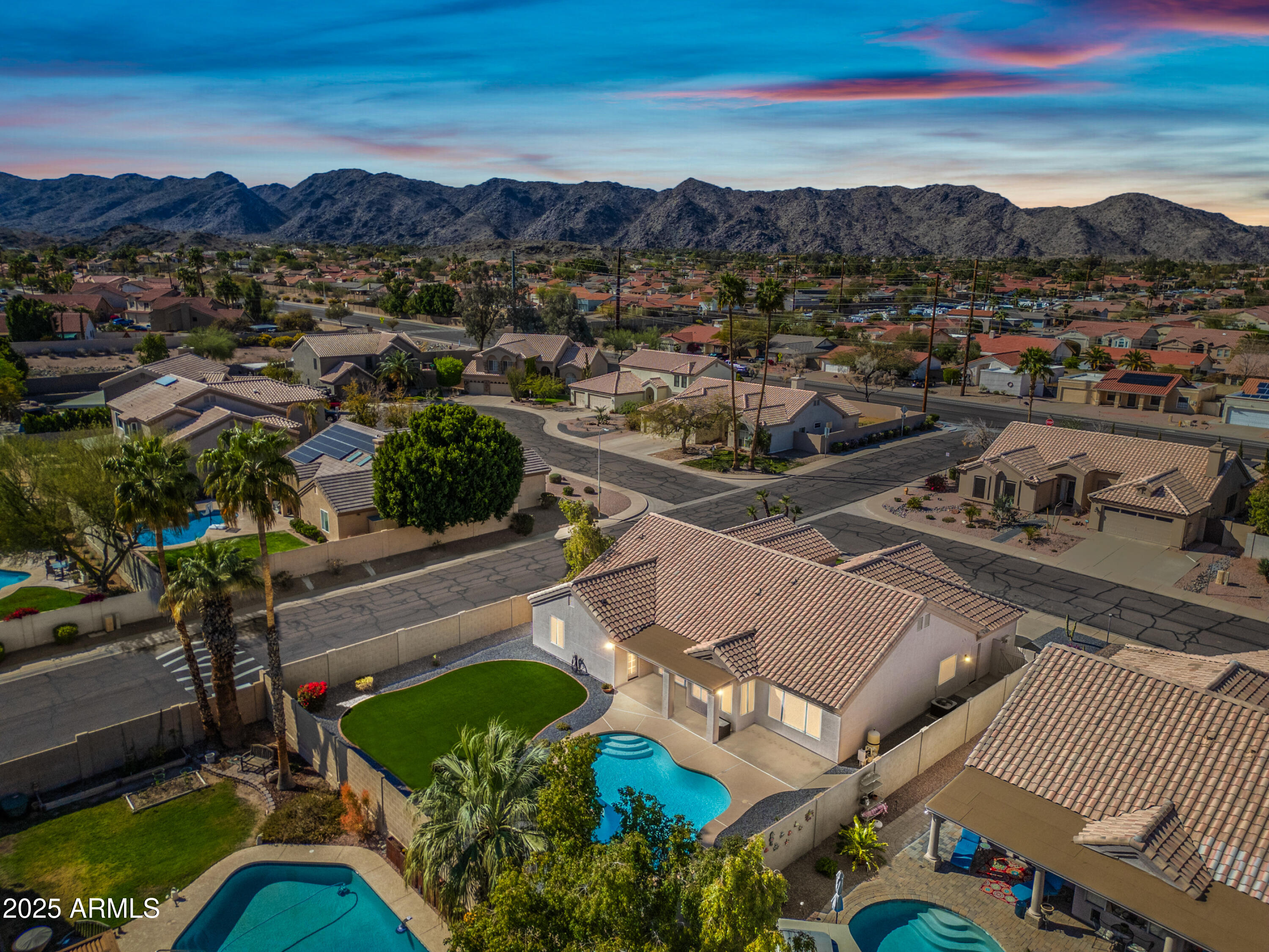 4027 E GOLDFINCH GATE Lane