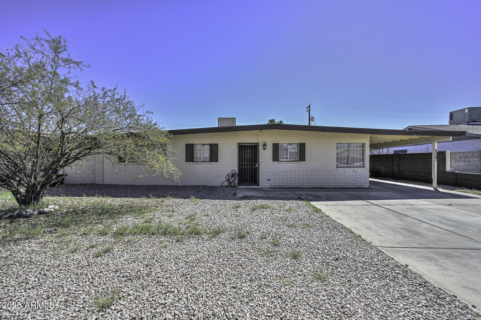2307 E CHIPMAN Road