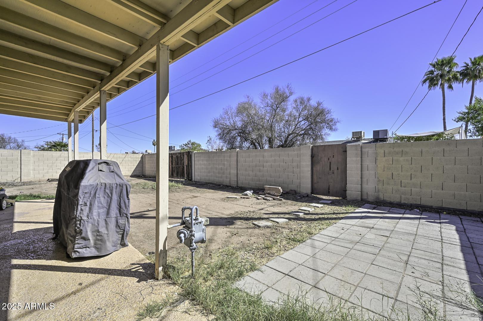 2307 E CHIPMAN Road