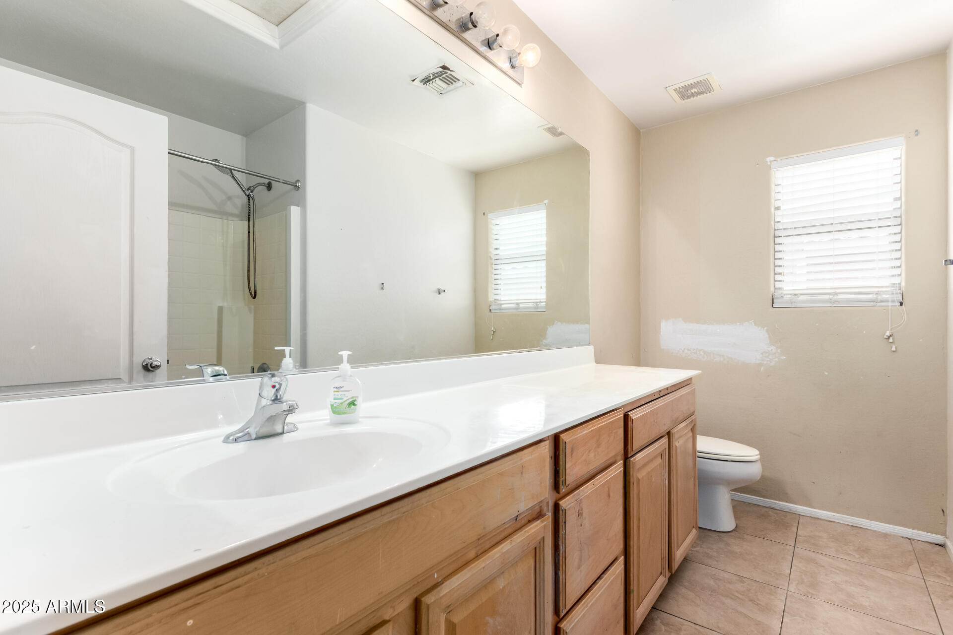 25533 W WINSLOW Avenue