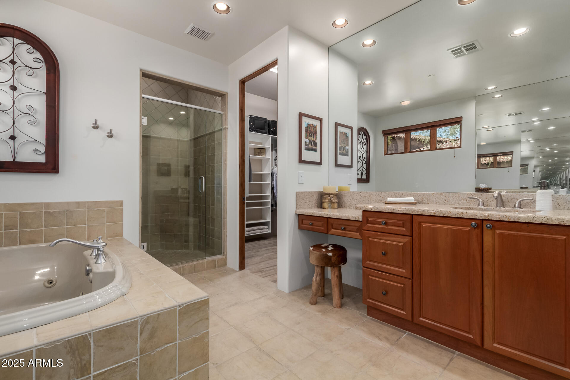 7600 E GOLDEN EAGLE Circle