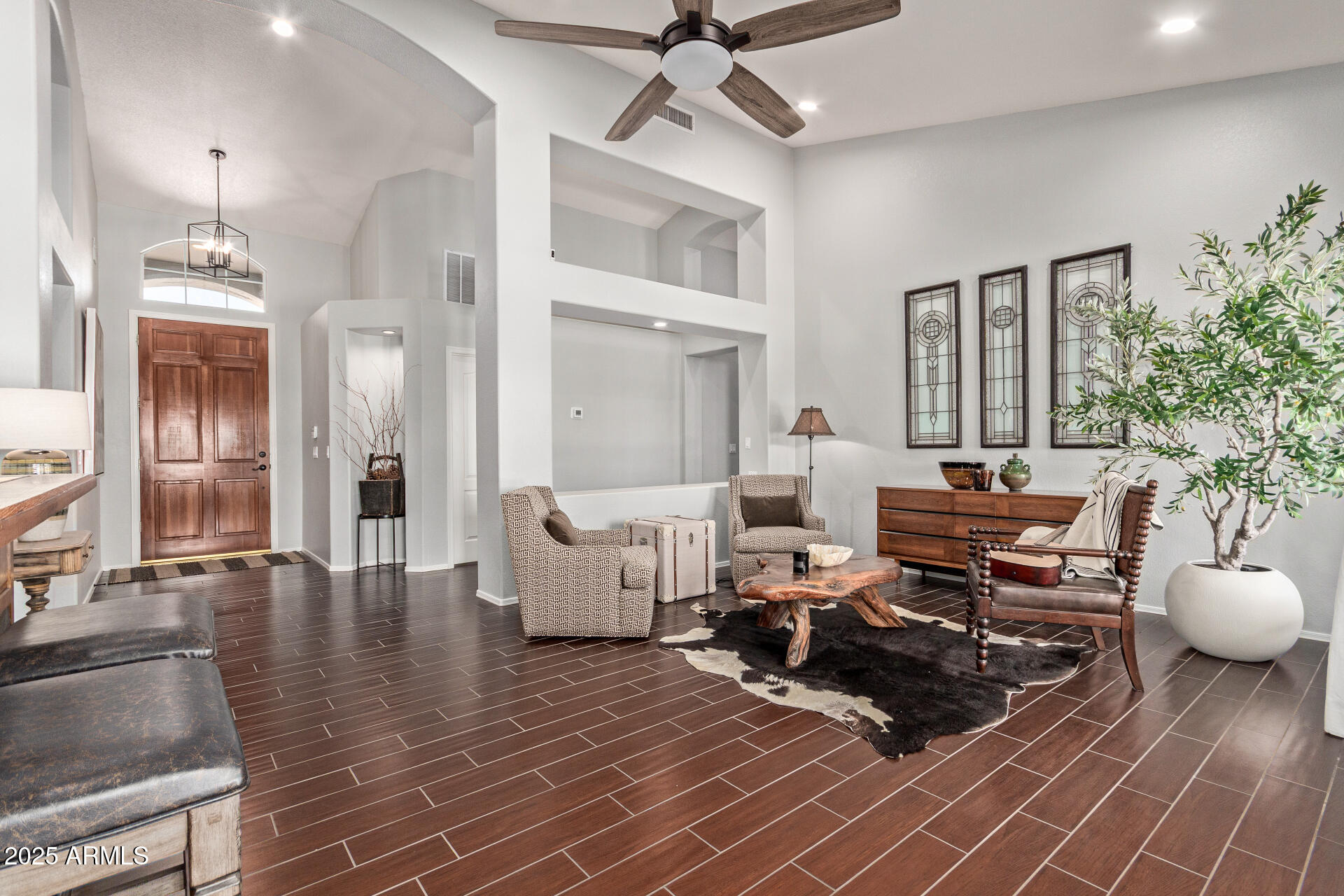 7233 W VIA MONTOYA Drive