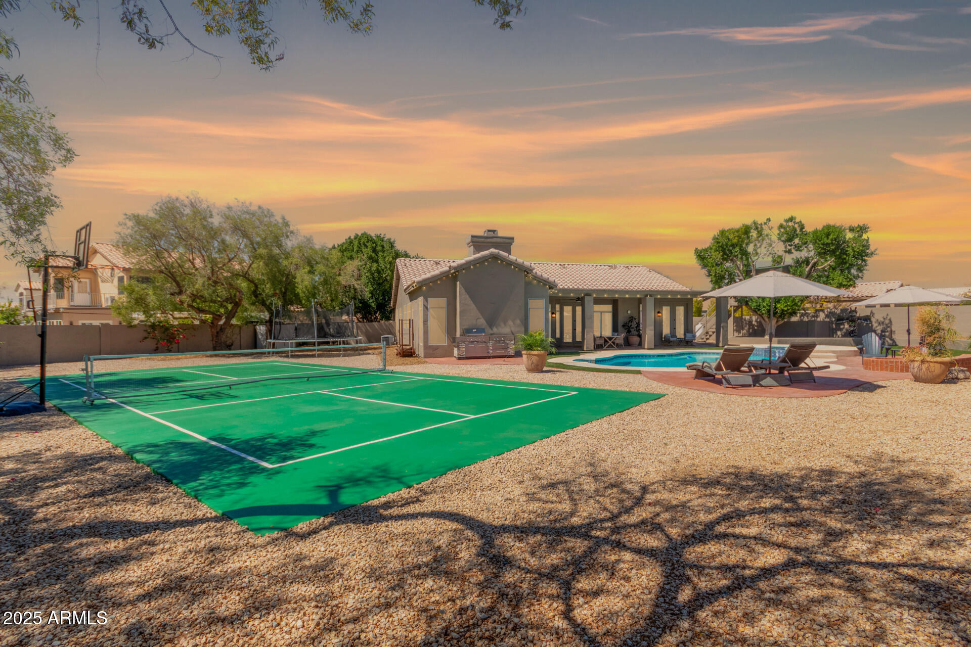 7233 W VIA MONTOYA Drive