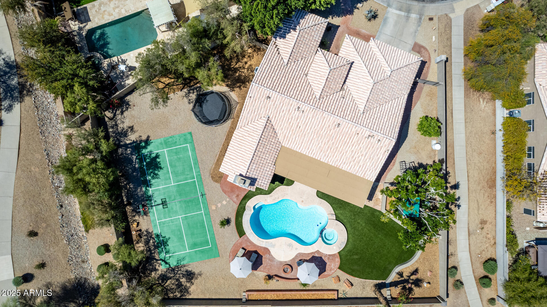 7233 W VIA MONTOYA Drive