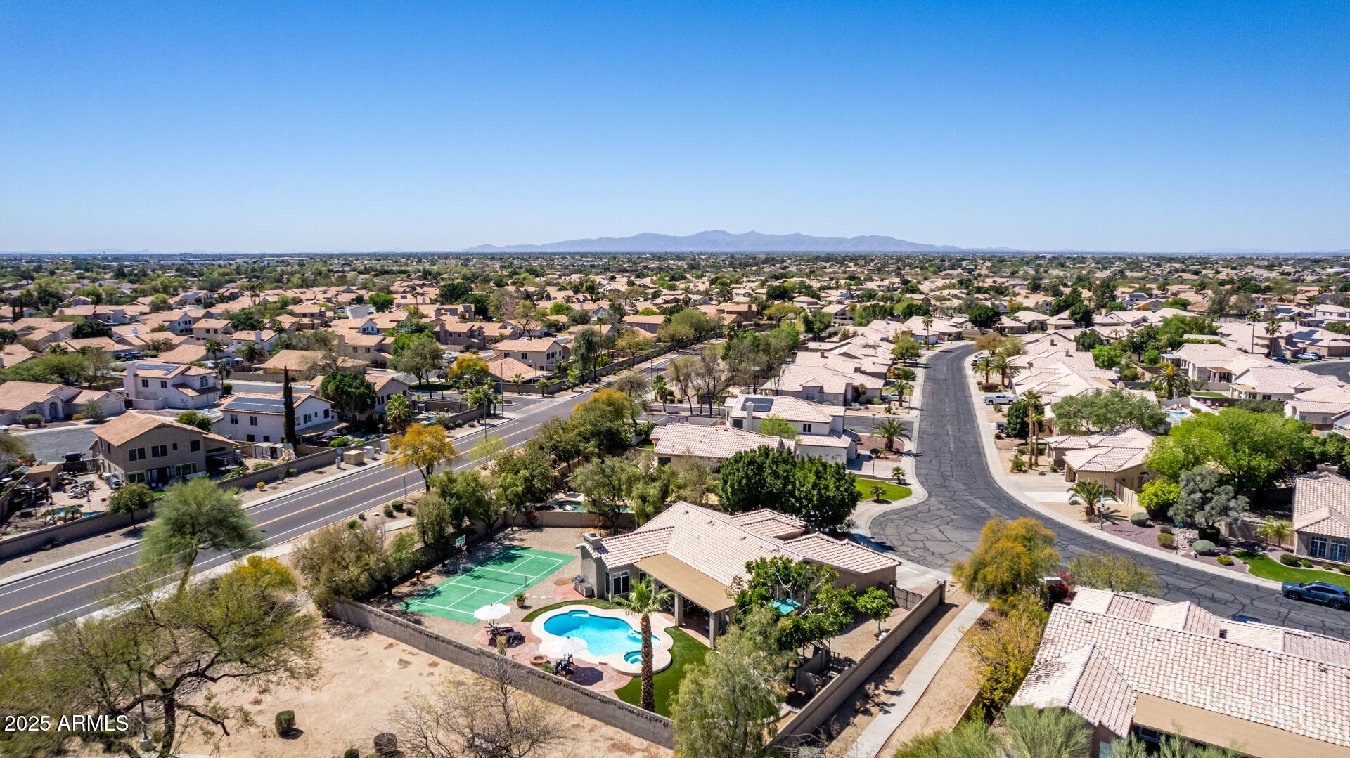 7233 W VIA MONTOYA Drive