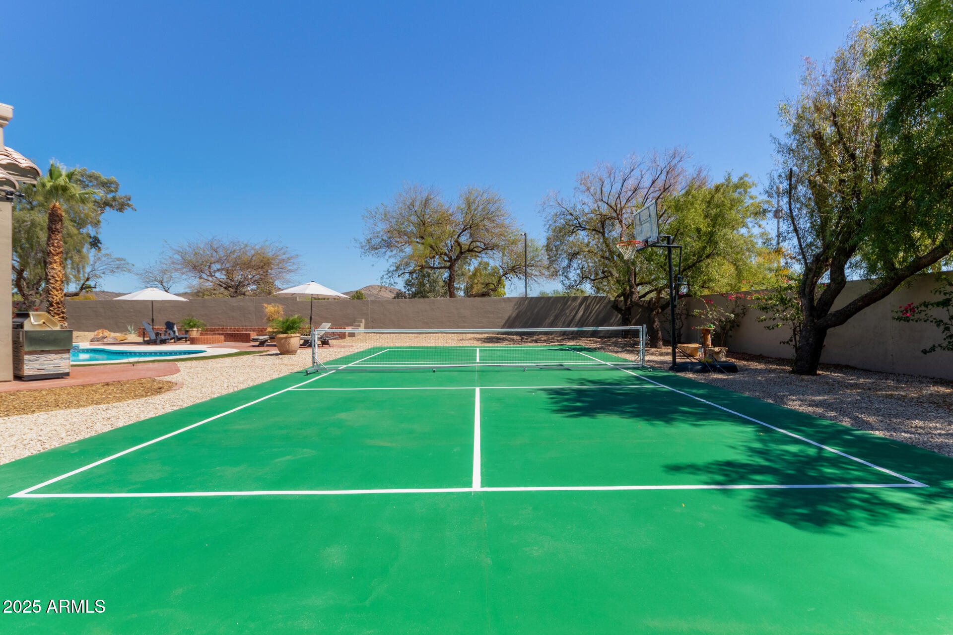 7233 W VIA MONTOYA Drive