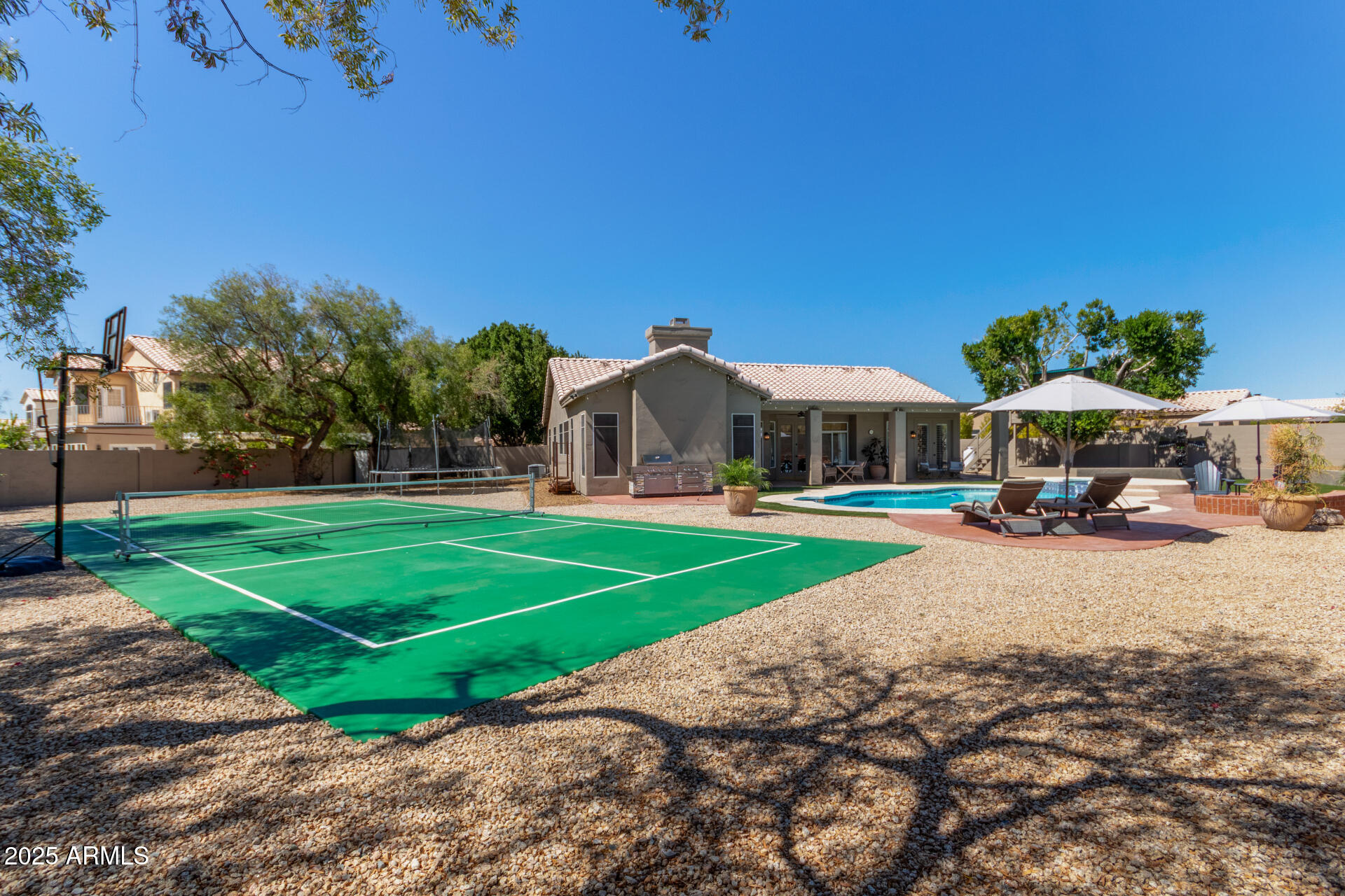 7233 W VIA MONTOYA Drive