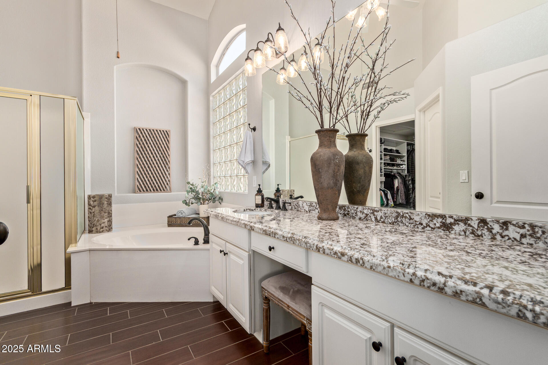 7233 W VIA MONTOYA Drive