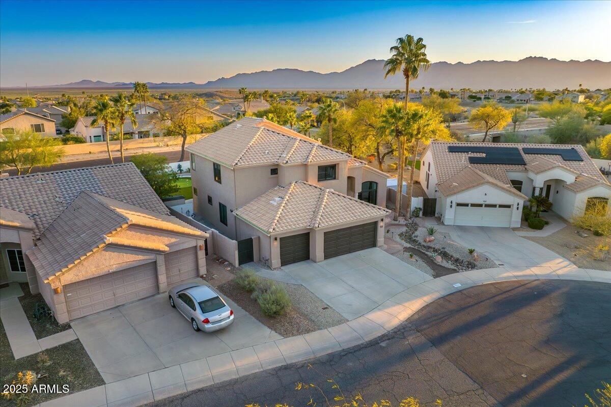721 W MOUNTAIN SKY Avenue