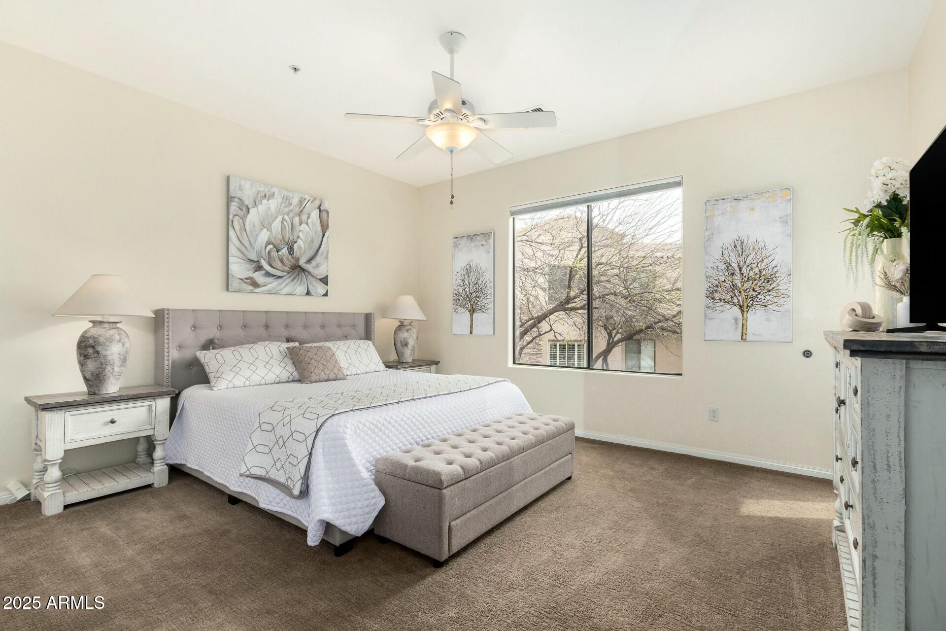 7445 E EAGLE CREST Drive, 1122