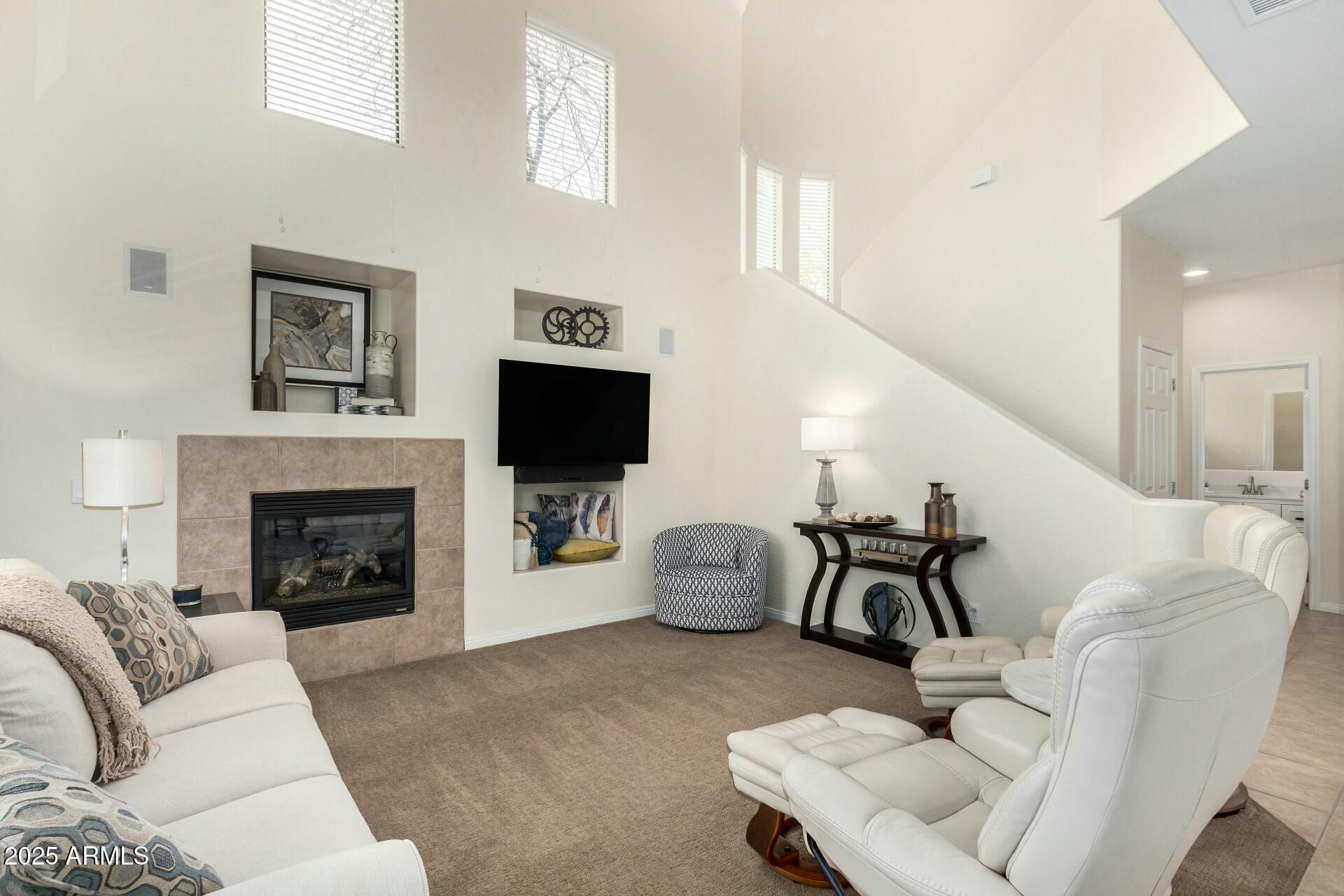 7445 E EAGLE CREST Drive, 1122