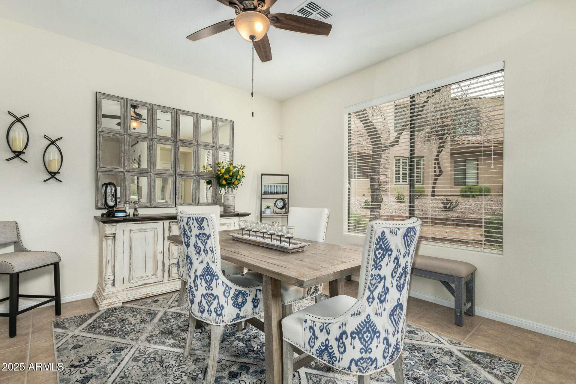 7445 E EAGLE CREST Drive, 1122