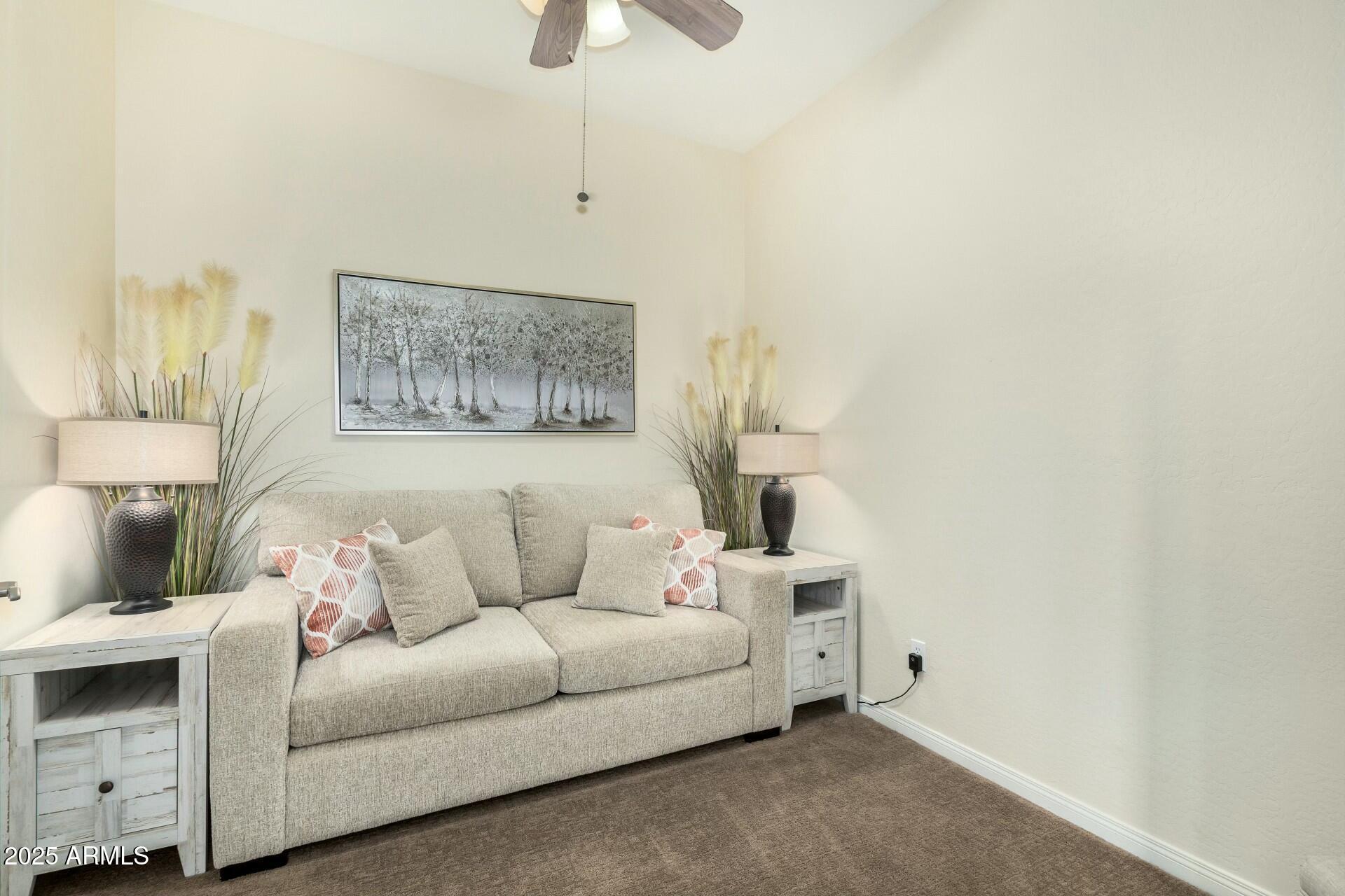 7445 E EAGLE CREST Drive, 1122