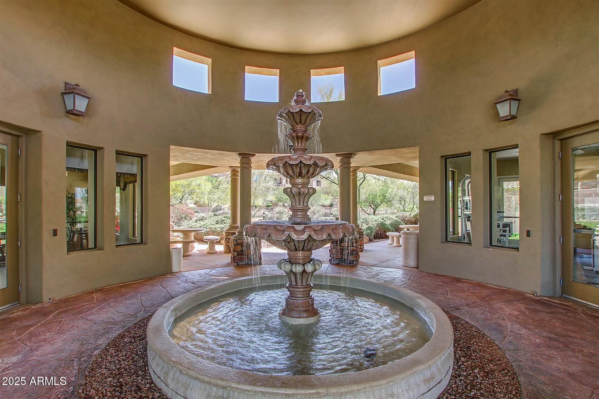 7445 E EAGLE CREST Drive, 1122