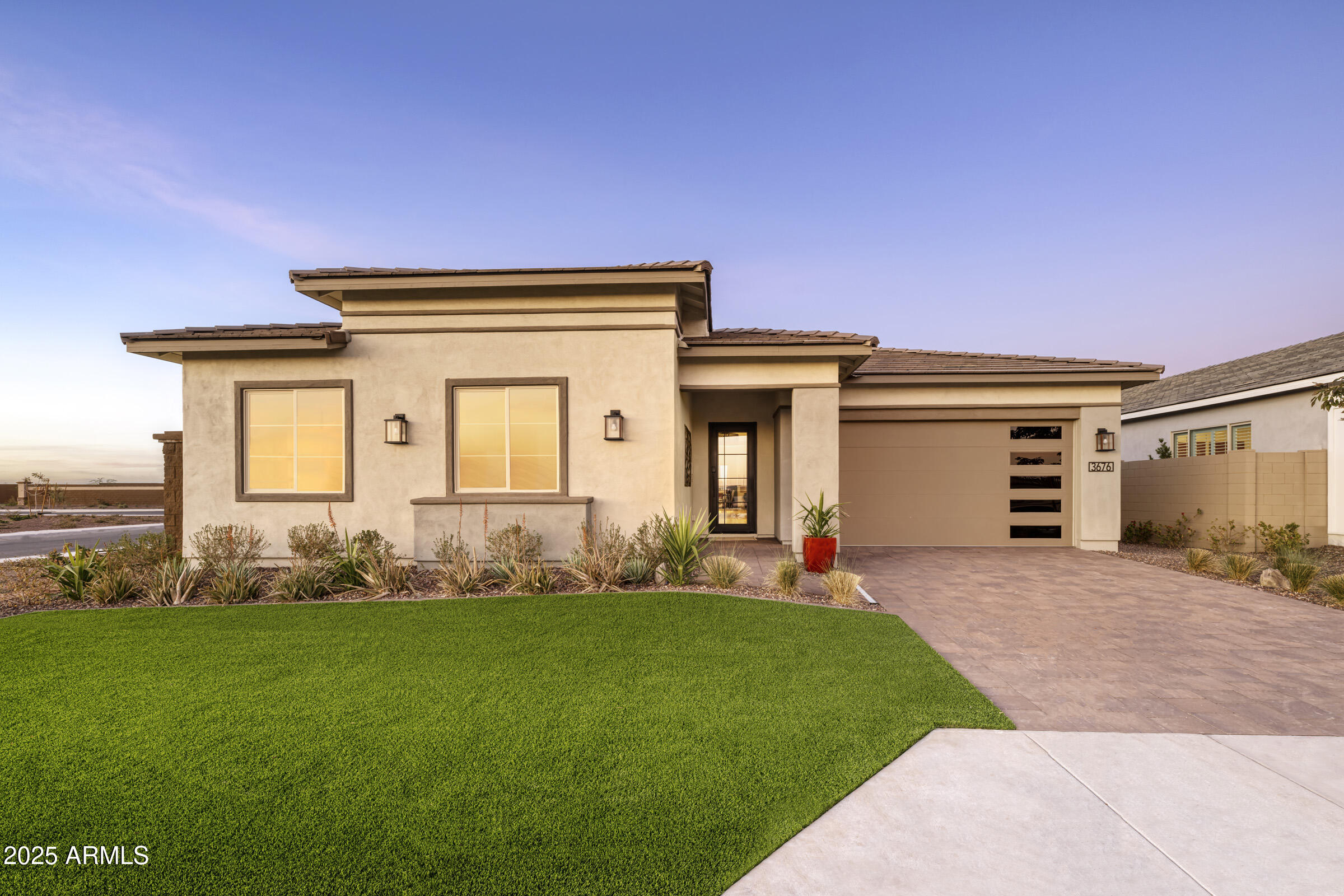 3676 E GOLD MOUNTAIN Avenue