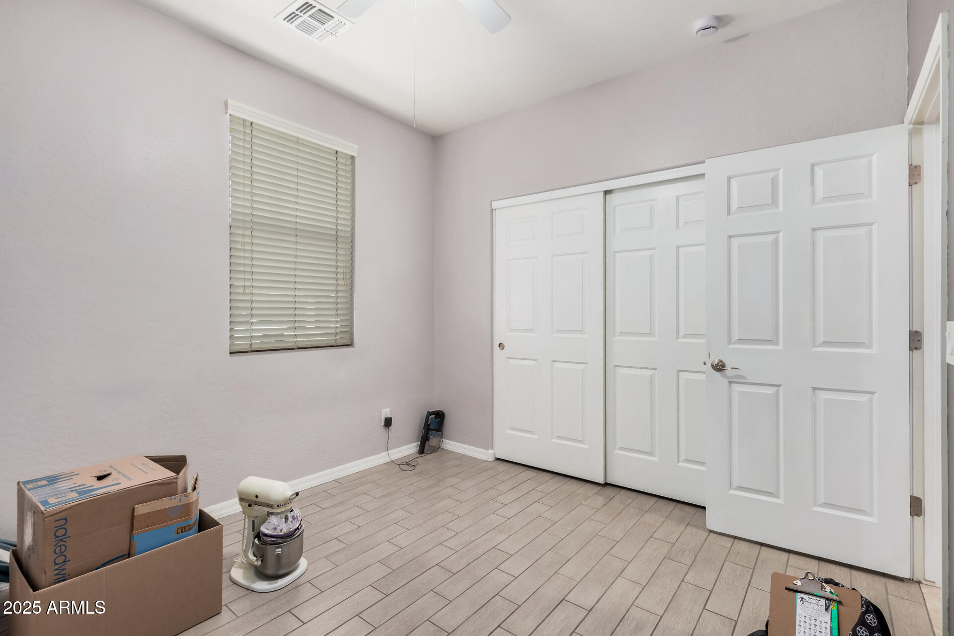 15573 W LAUREL Lane
