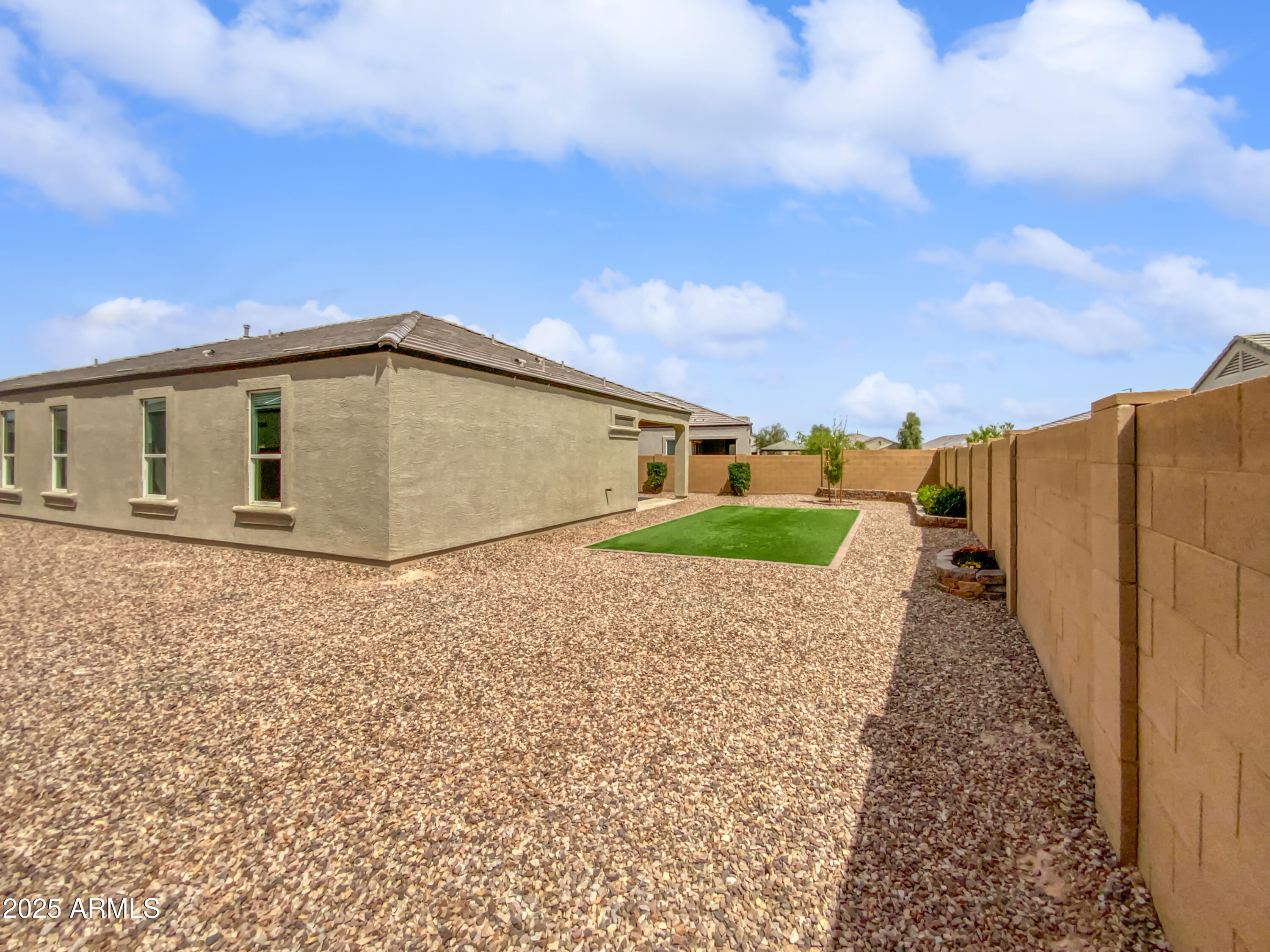 8481 W RUSHMORE Way