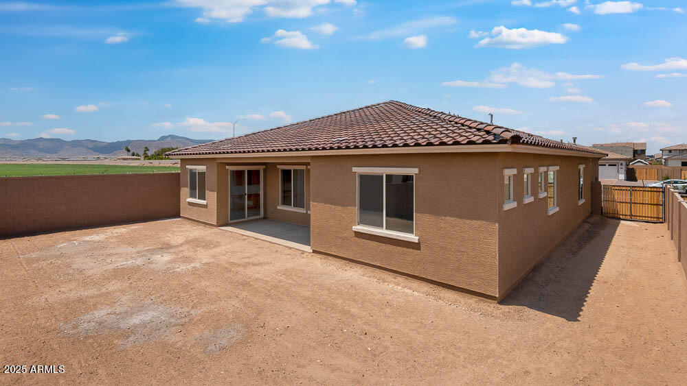 17841 W Windsor Boulevard