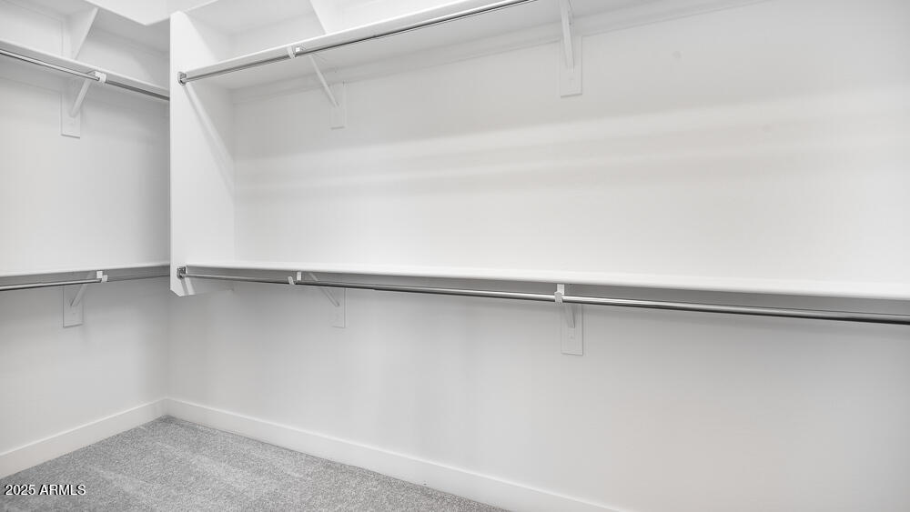 17841 W Windsor Boulevard