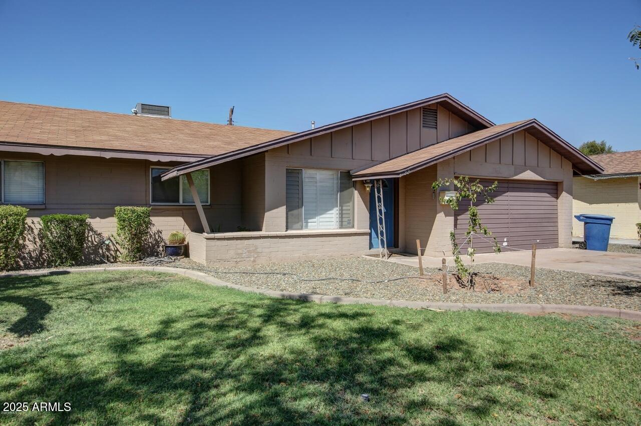 22 E DEL RIO Drive