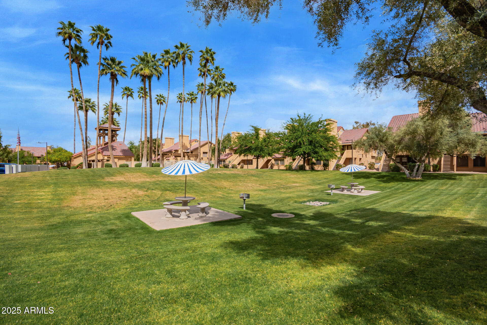 4901 S CALLE LOS CERROS Drive, 219