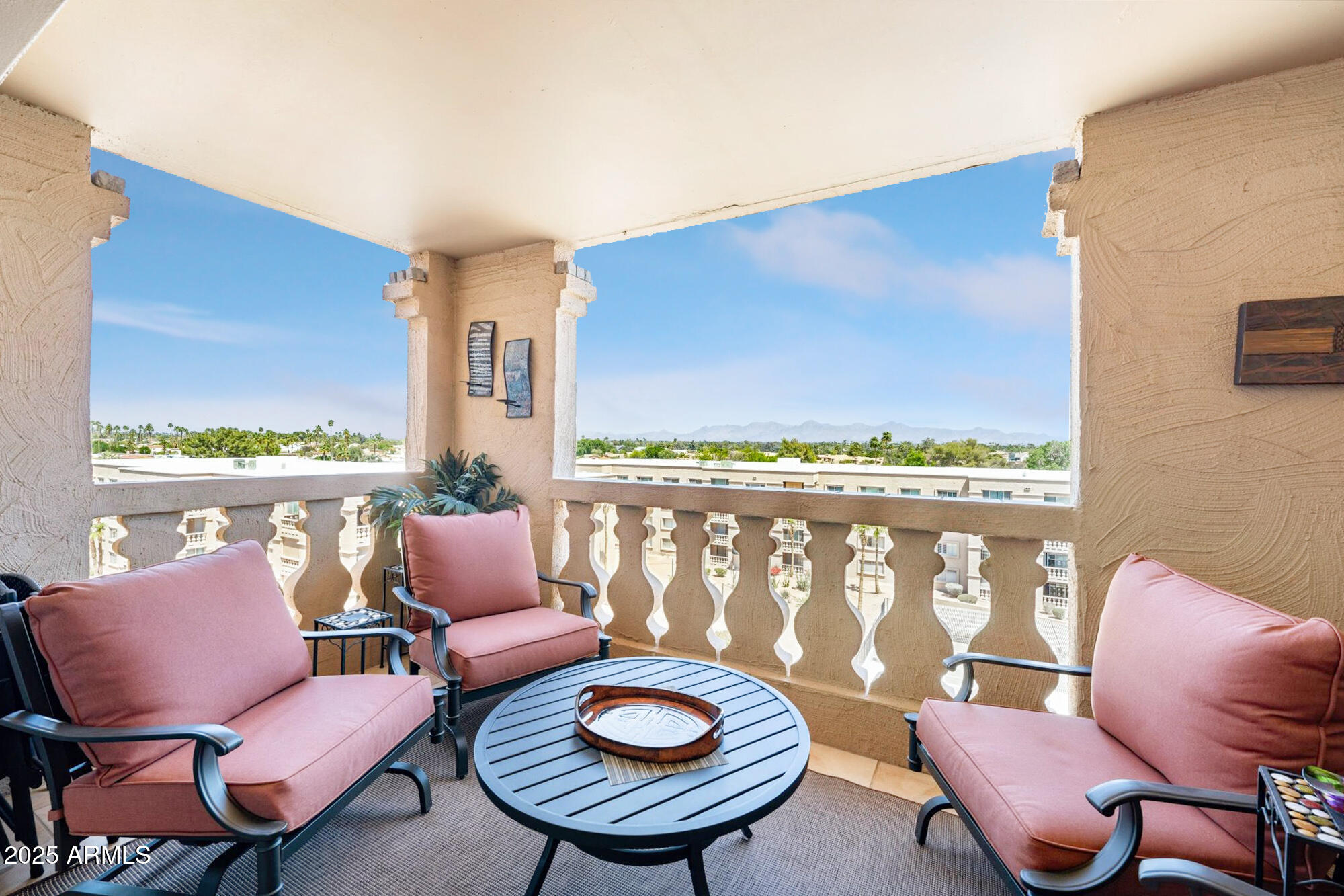 7850 E CAMELBACK Road, 608